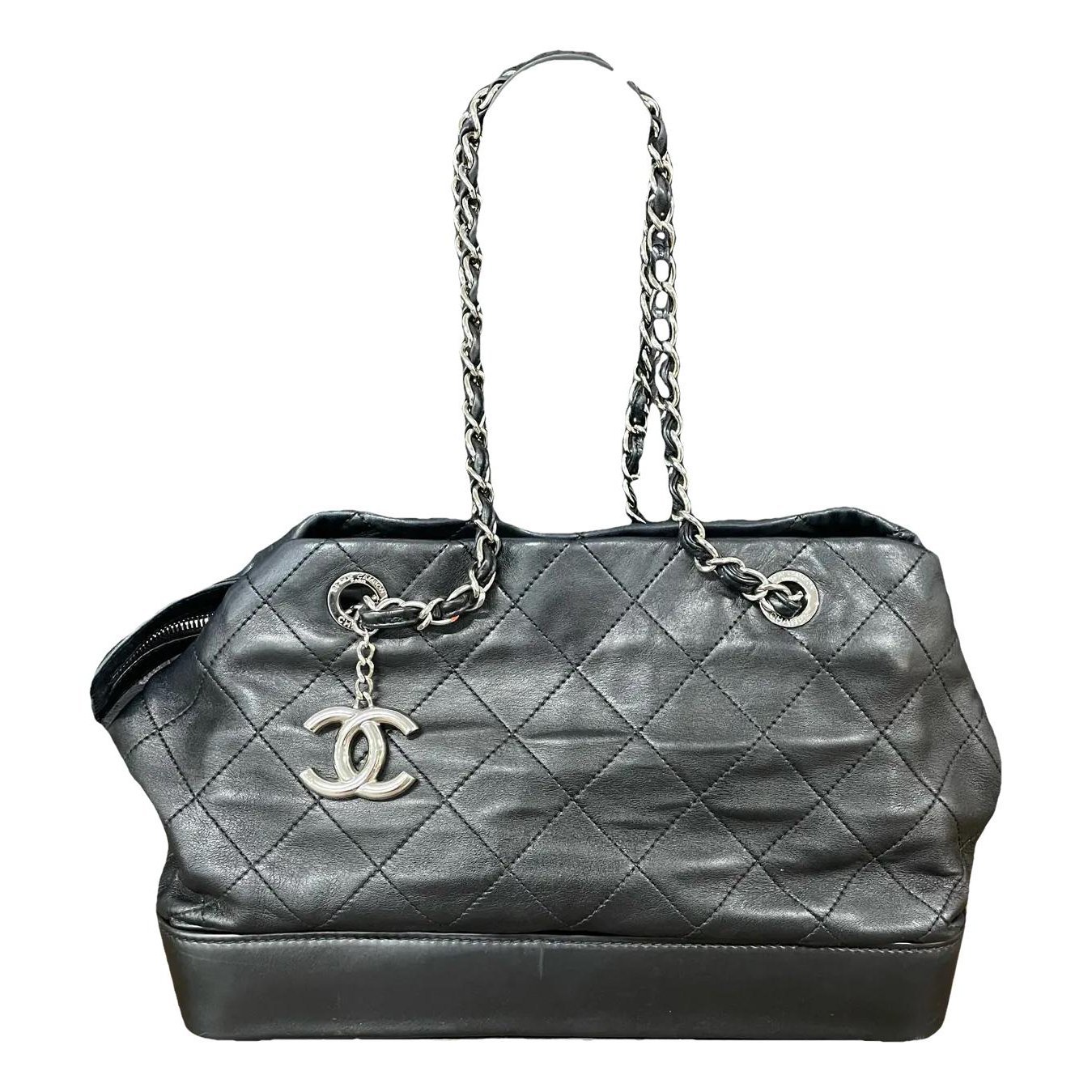 Gabrielle leather handbag