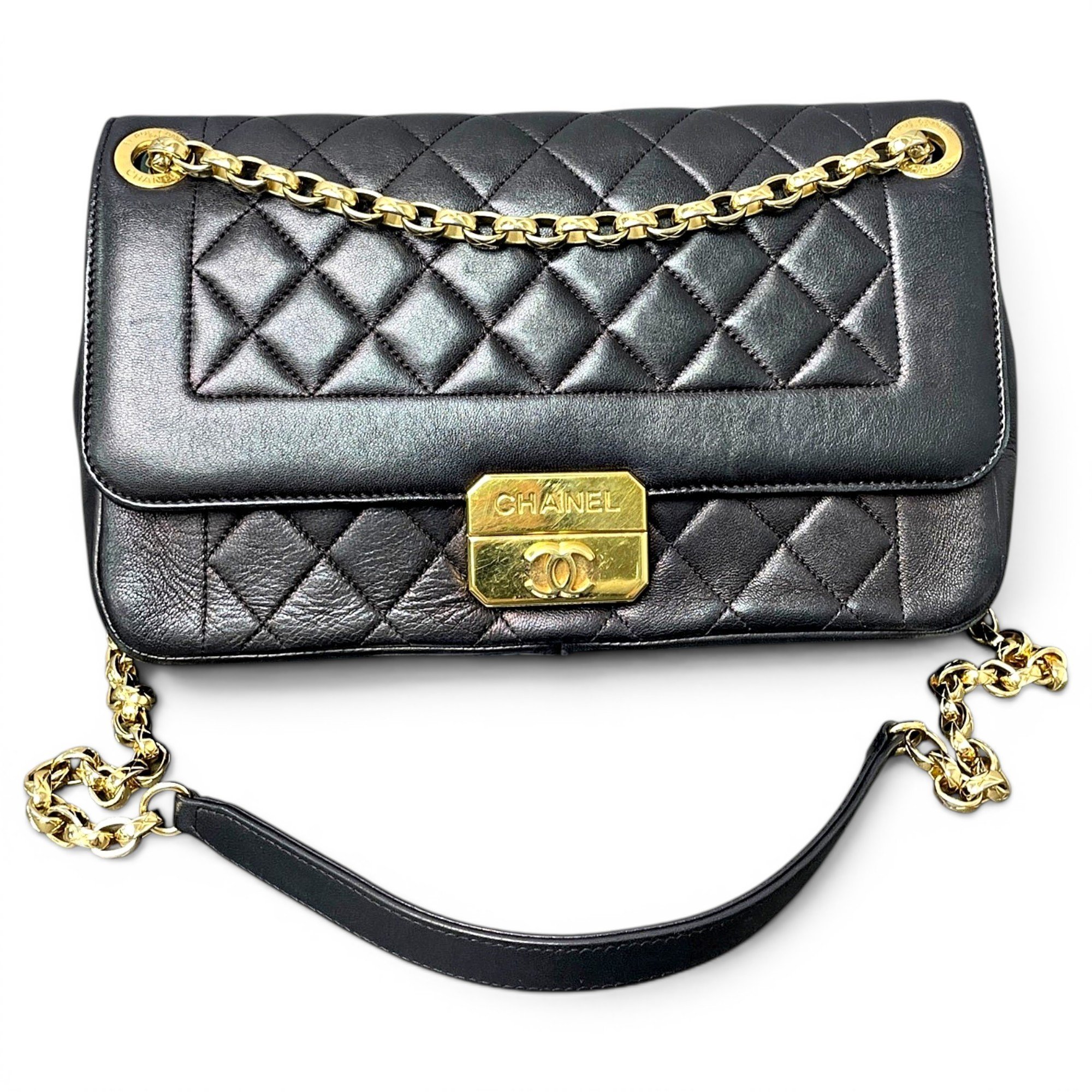 Timeless/Classique leather crossbody bag
