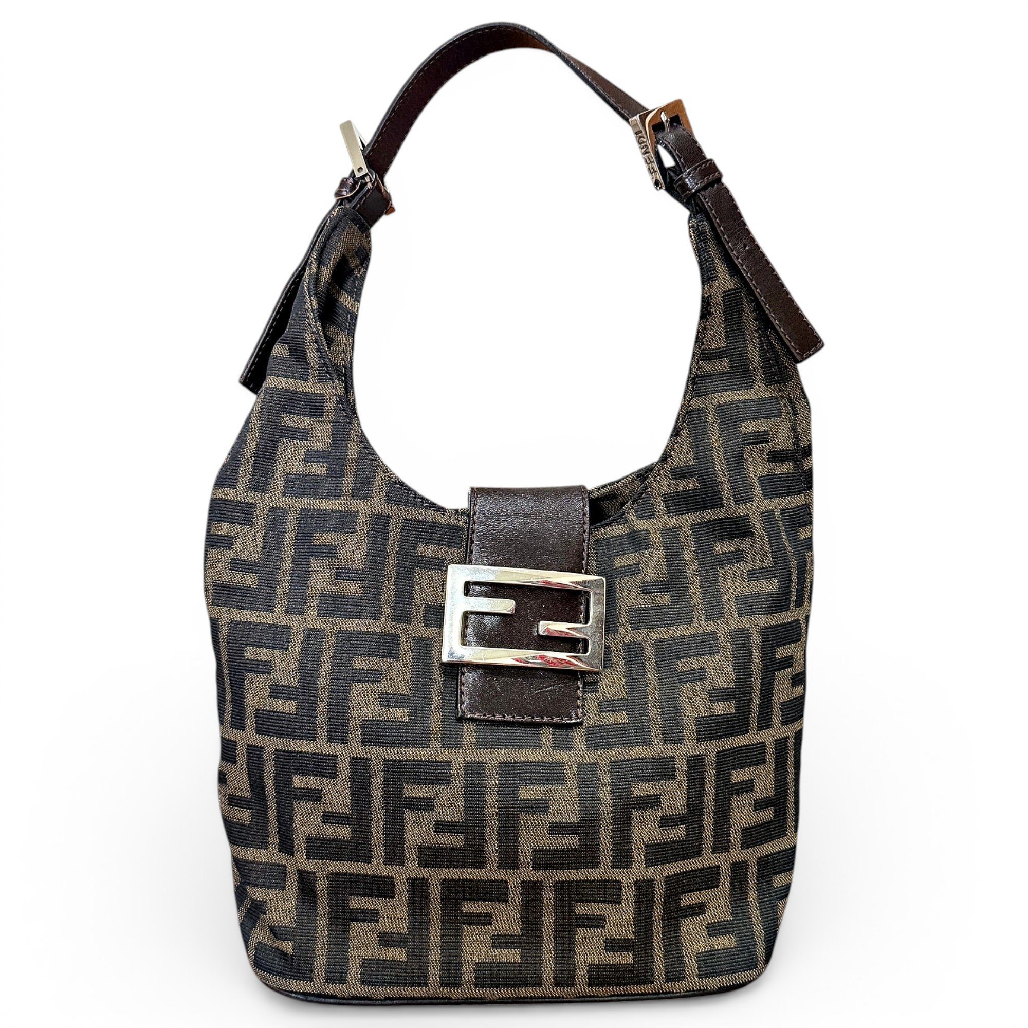 Baguette cloth handbag