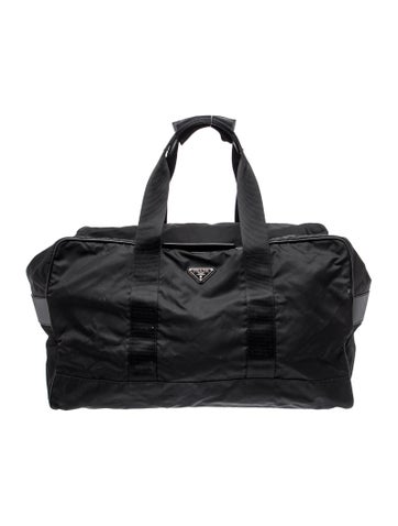 Enameled Metal Triangle Triangle Weekender