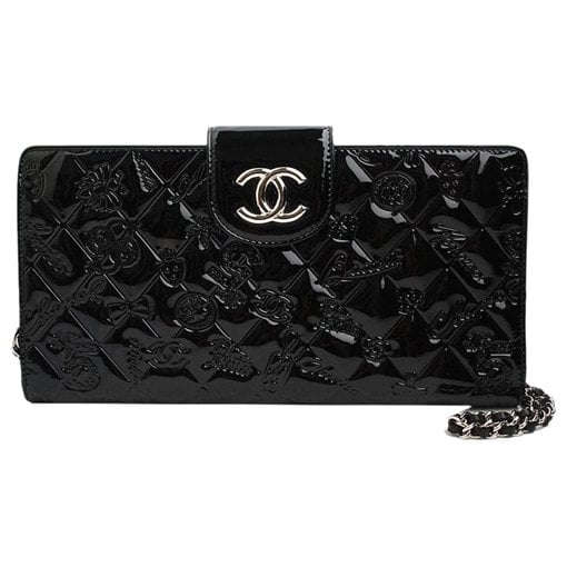 Leather clutch bag