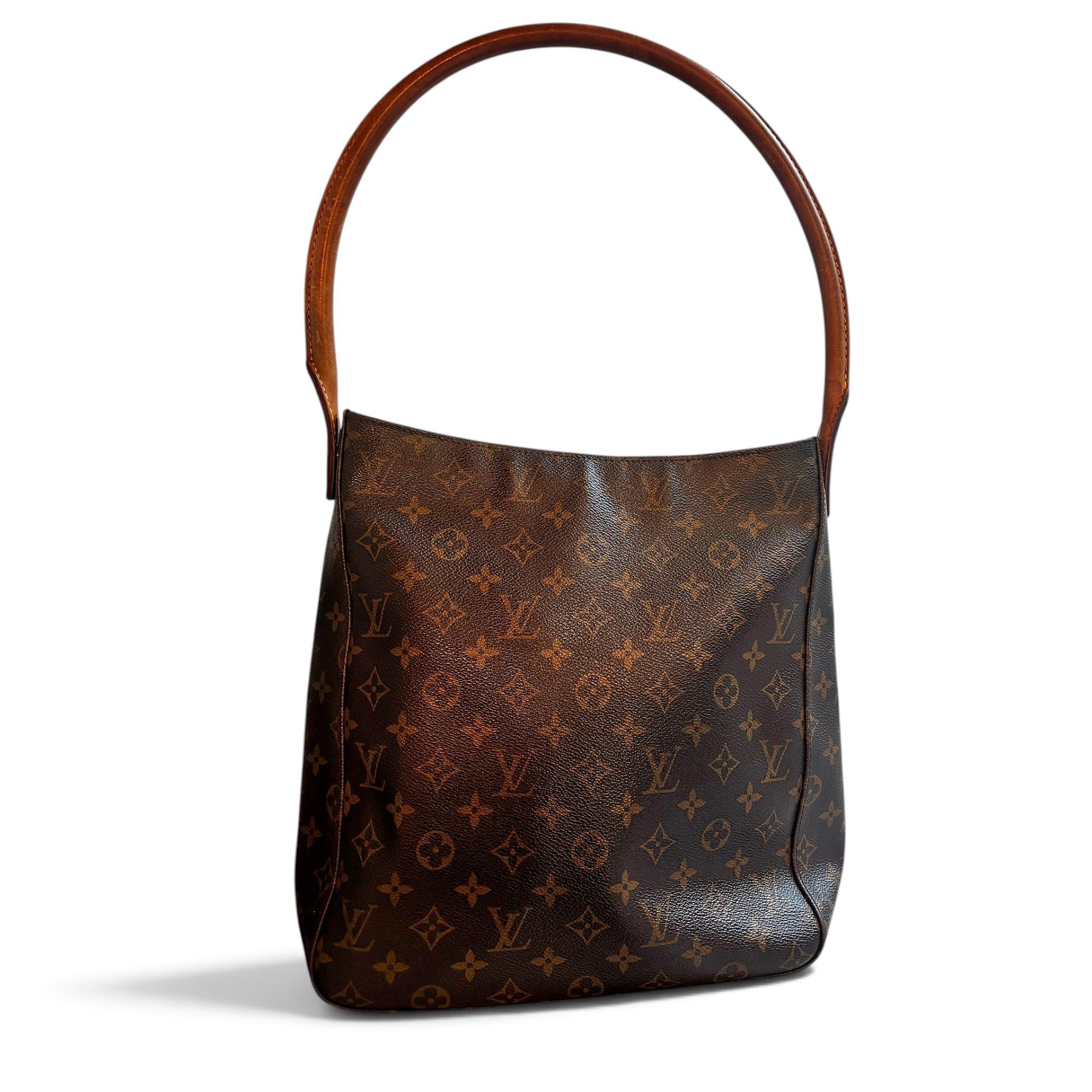Looping leather tote