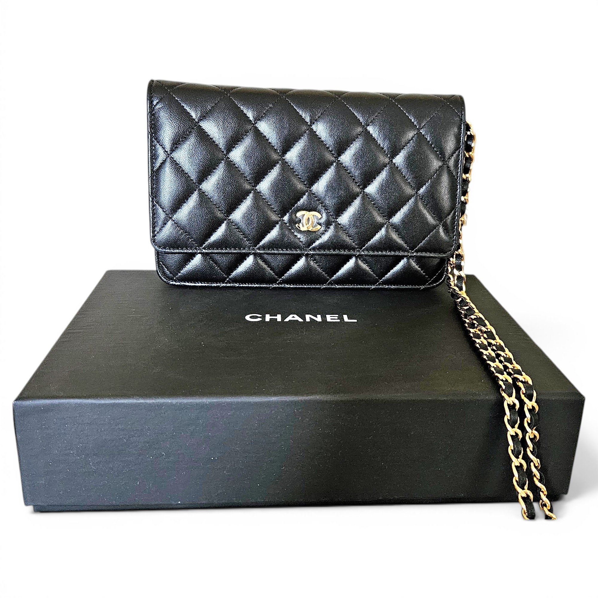 Timeless/Classique leather crossbody bag