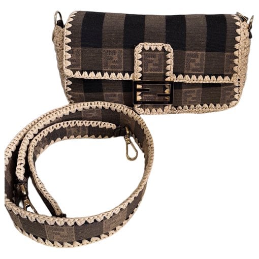 Baguette cloth handbag