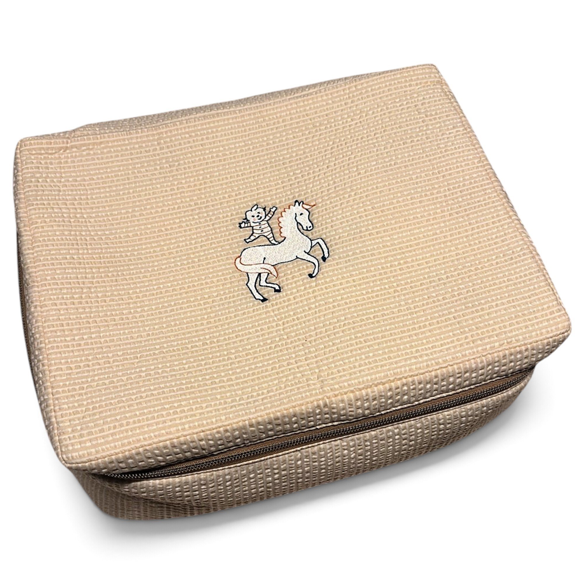Bride à brac vanity case