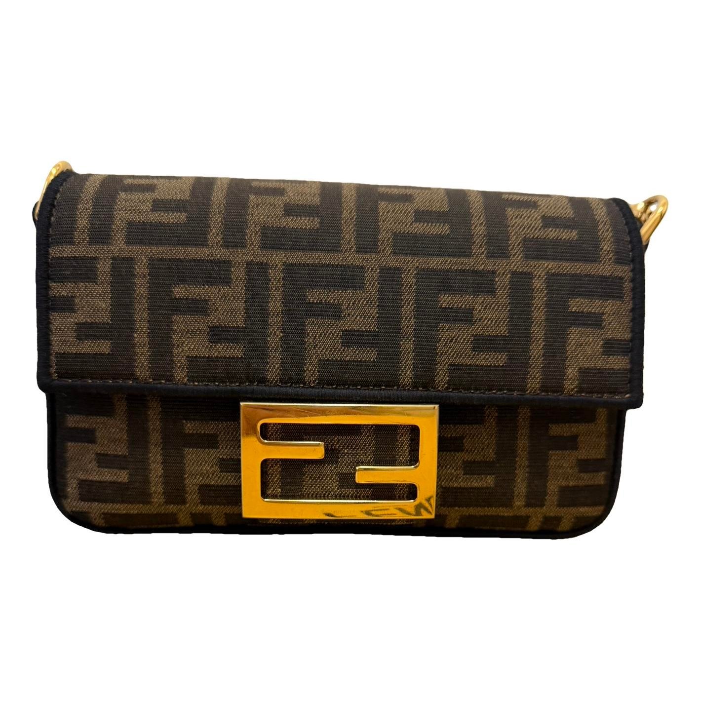 Baguette handbag