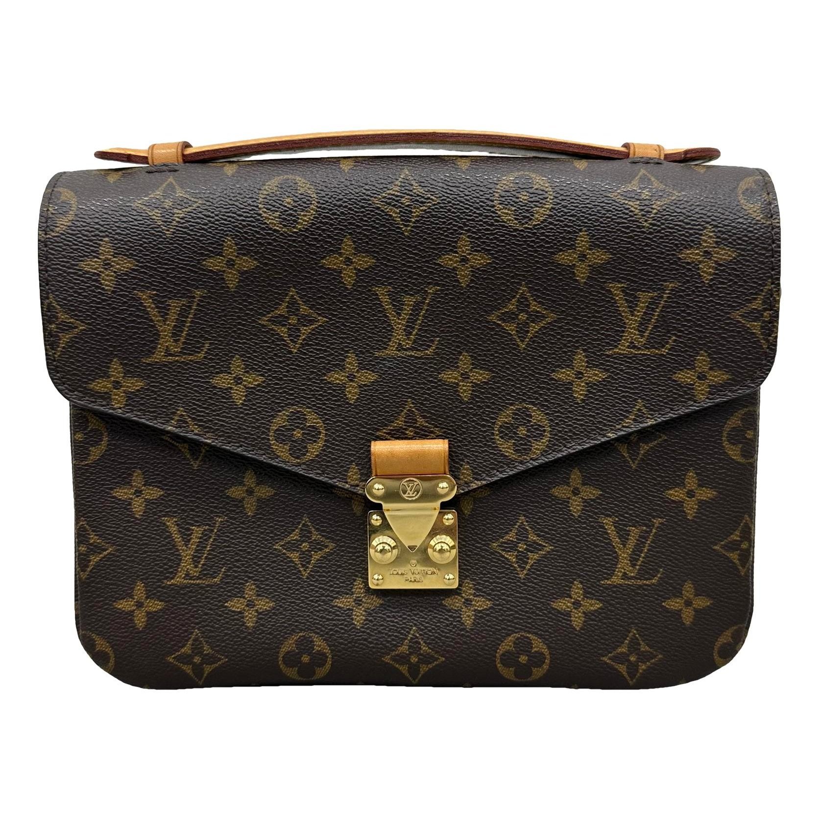 Metis leather handbag