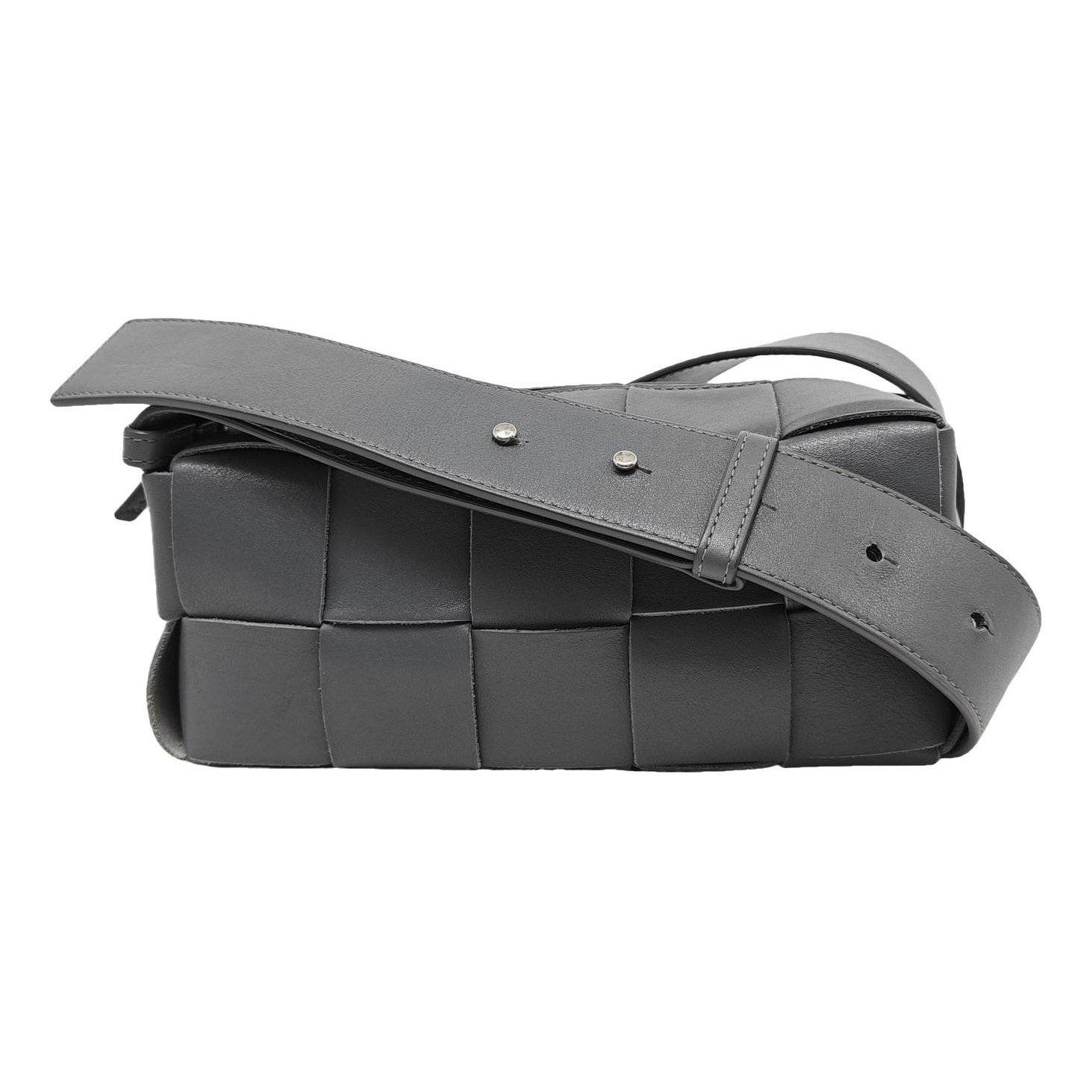 Brick Cassette leather handbag