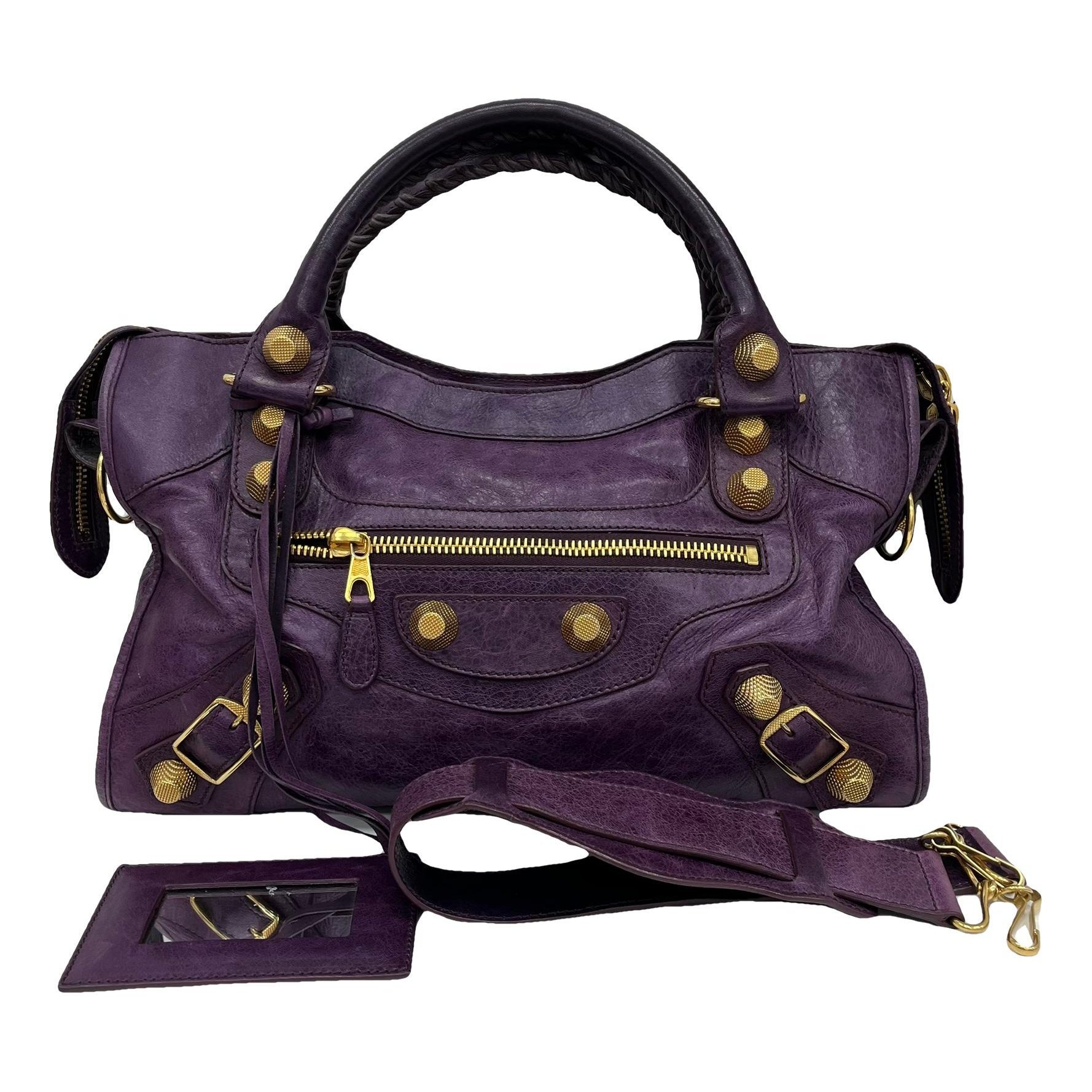 City leather handbag