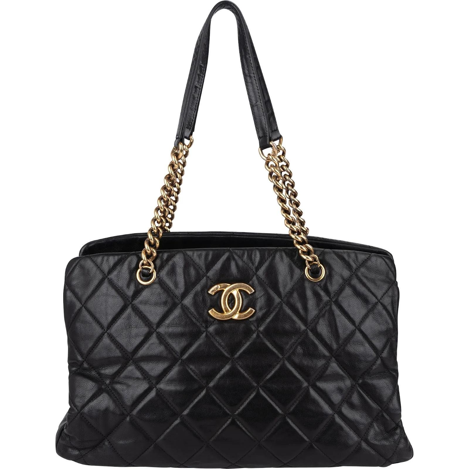 Trendy CC Quilted leather handbag