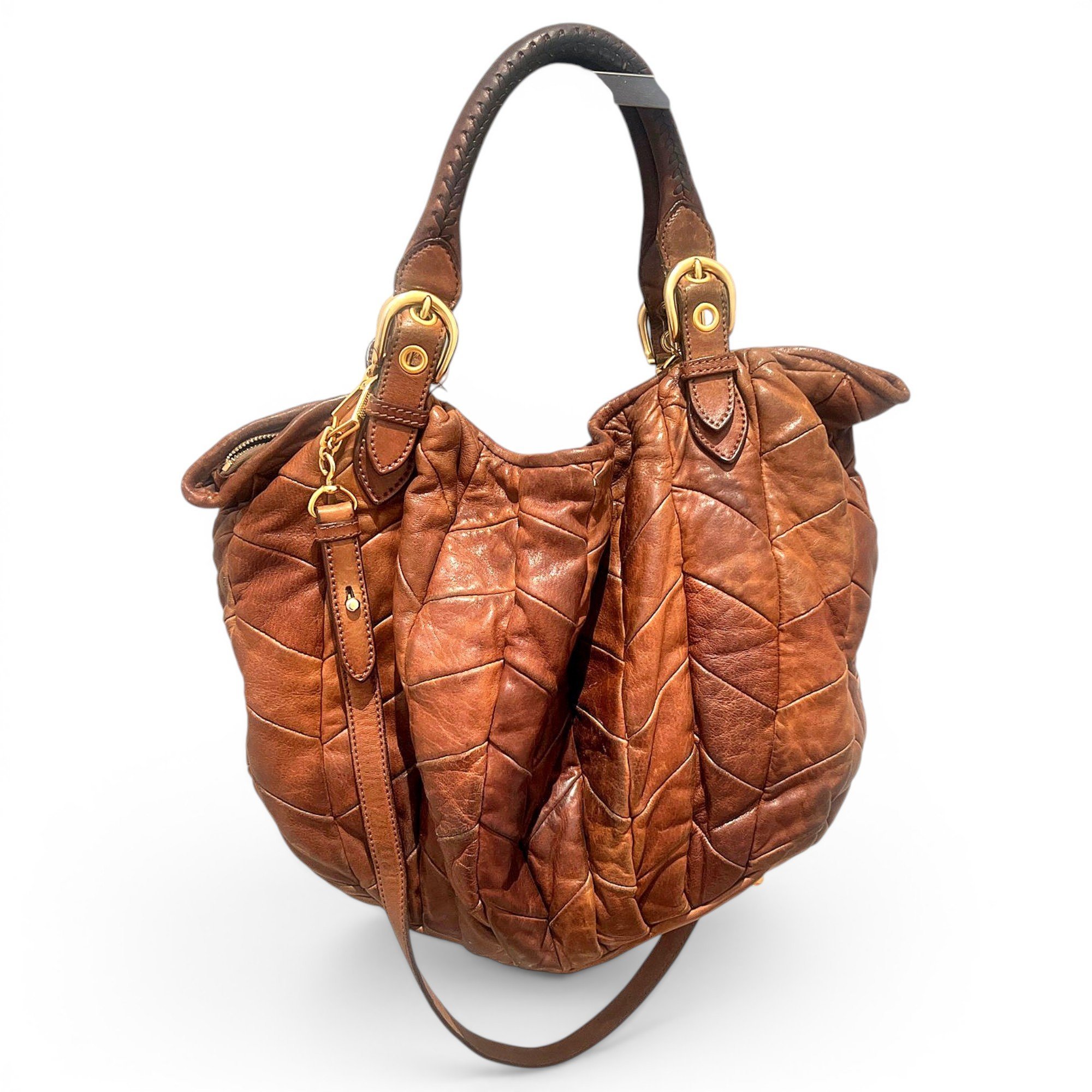 Matelassé leather handbag