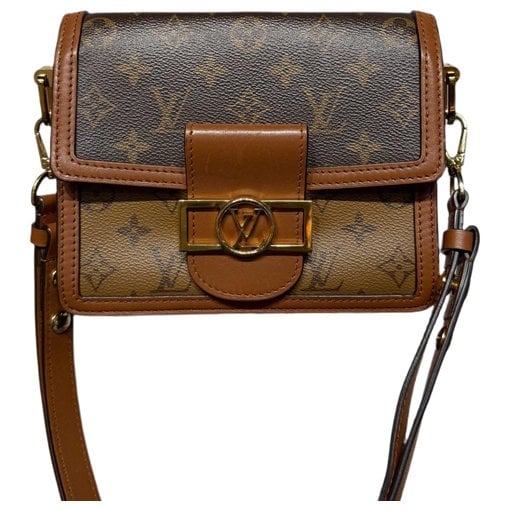 Dauphine leather crossbody bag