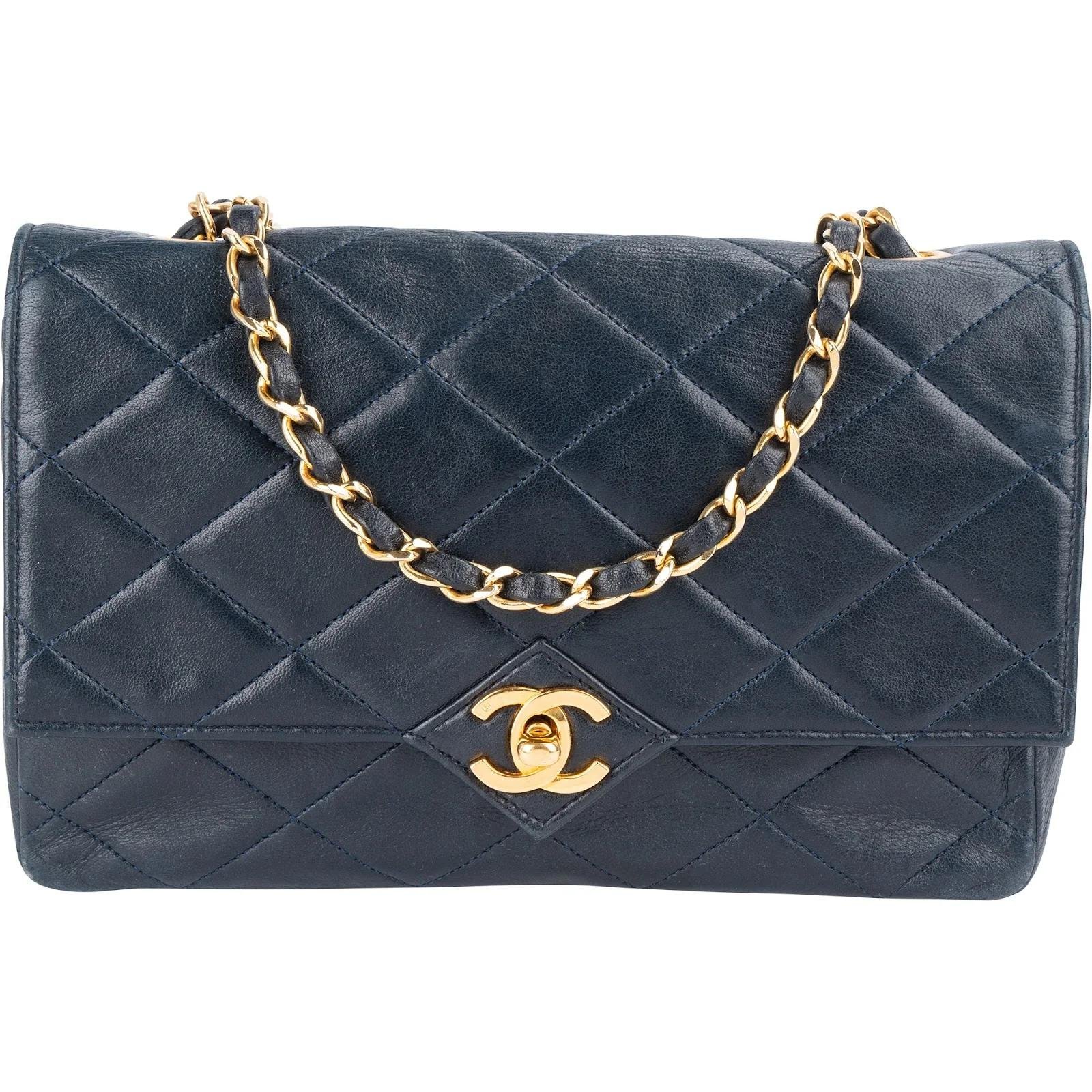 Timeless/Classique leather crossbody bag