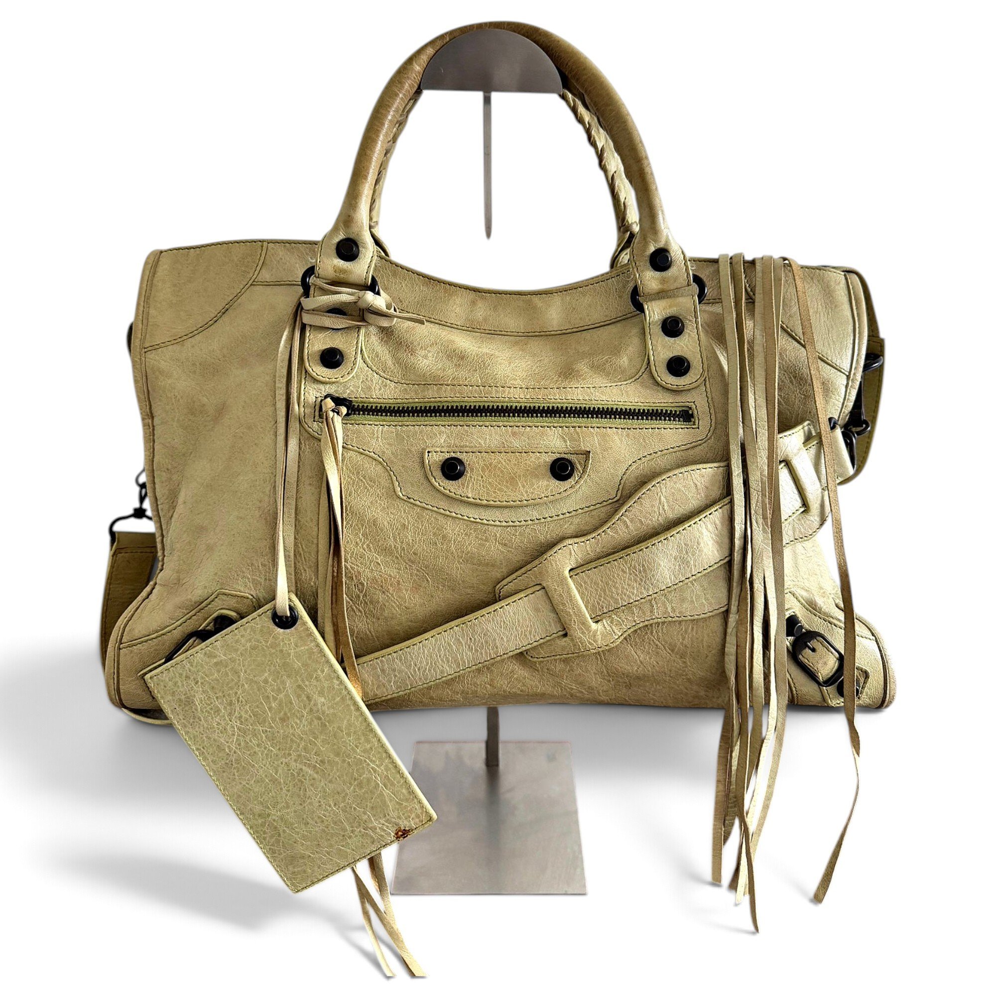 City leather handbag