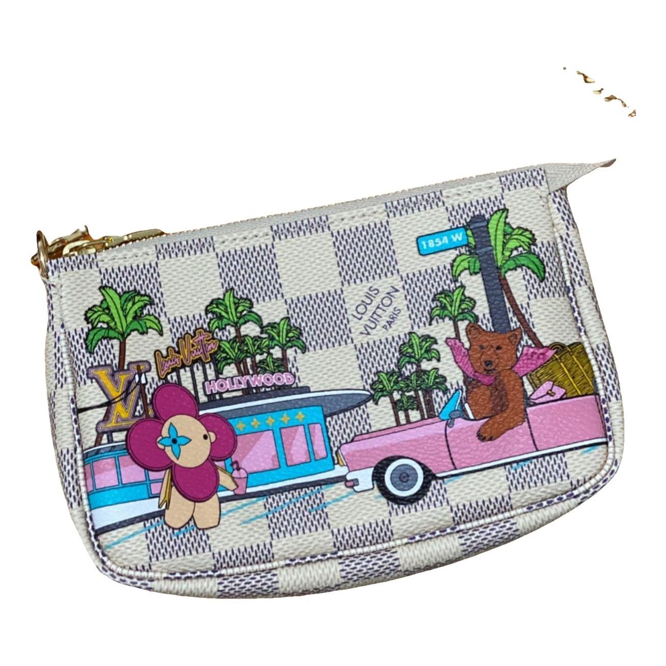 Cloth clutch bag