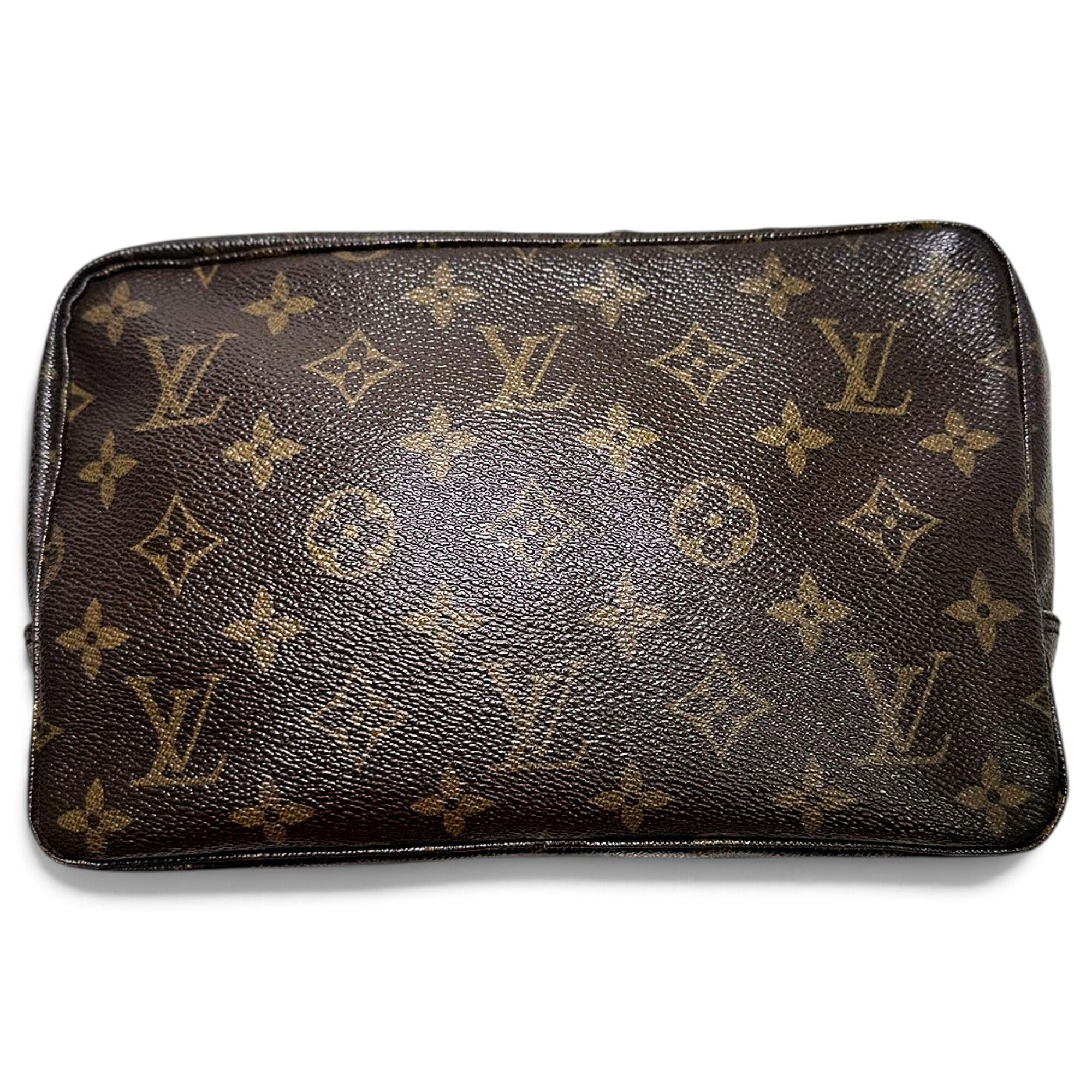 Leather clutch bag