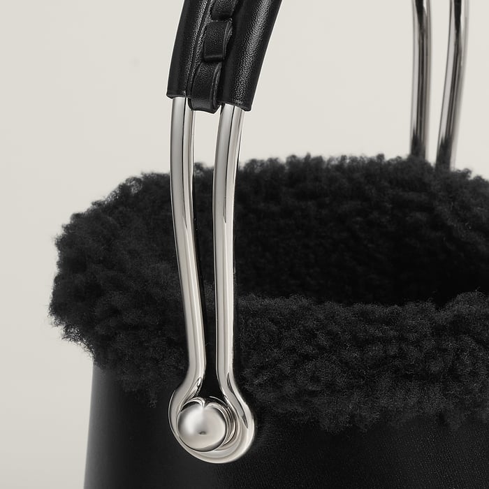 Noir Hermès Sabot Plush Bag