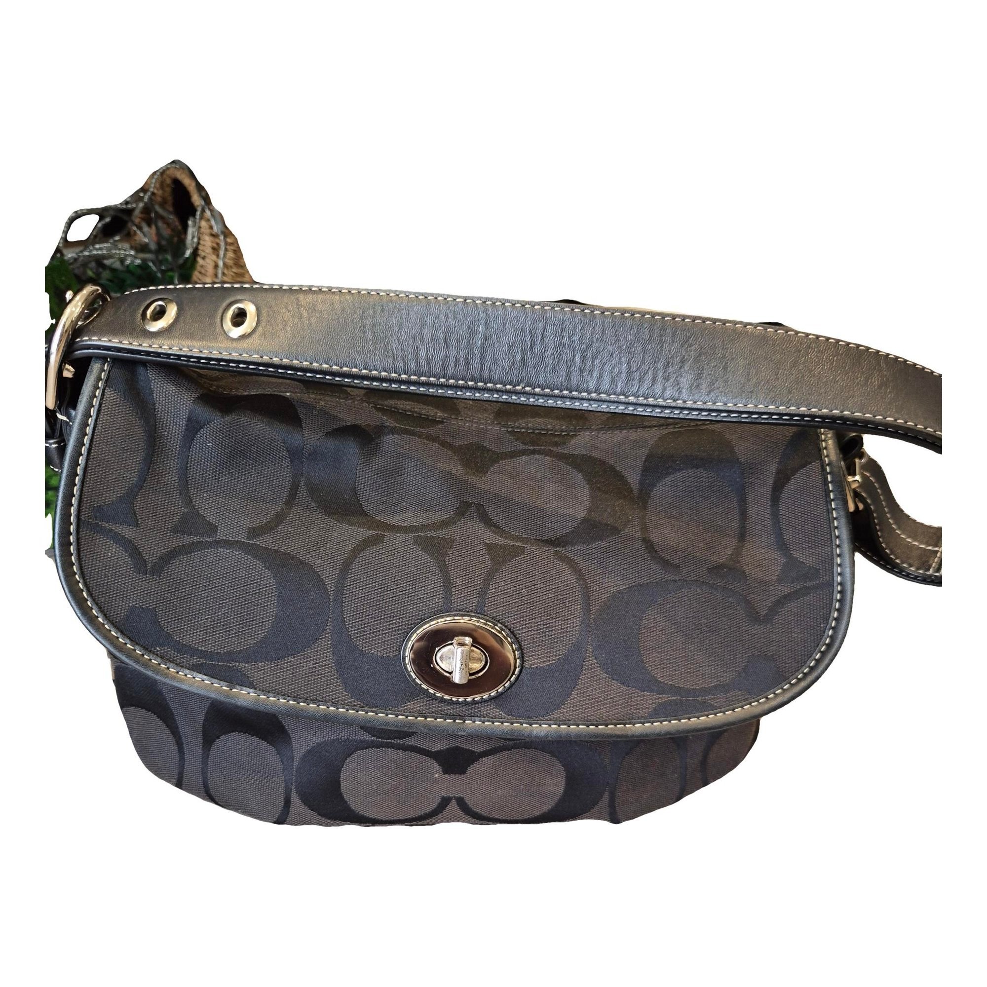 Signature Sufflette cloth handbag