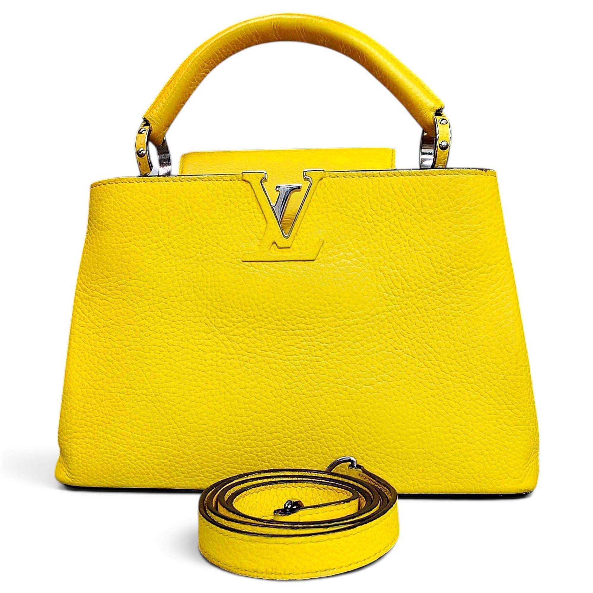 Capucines leather handbag