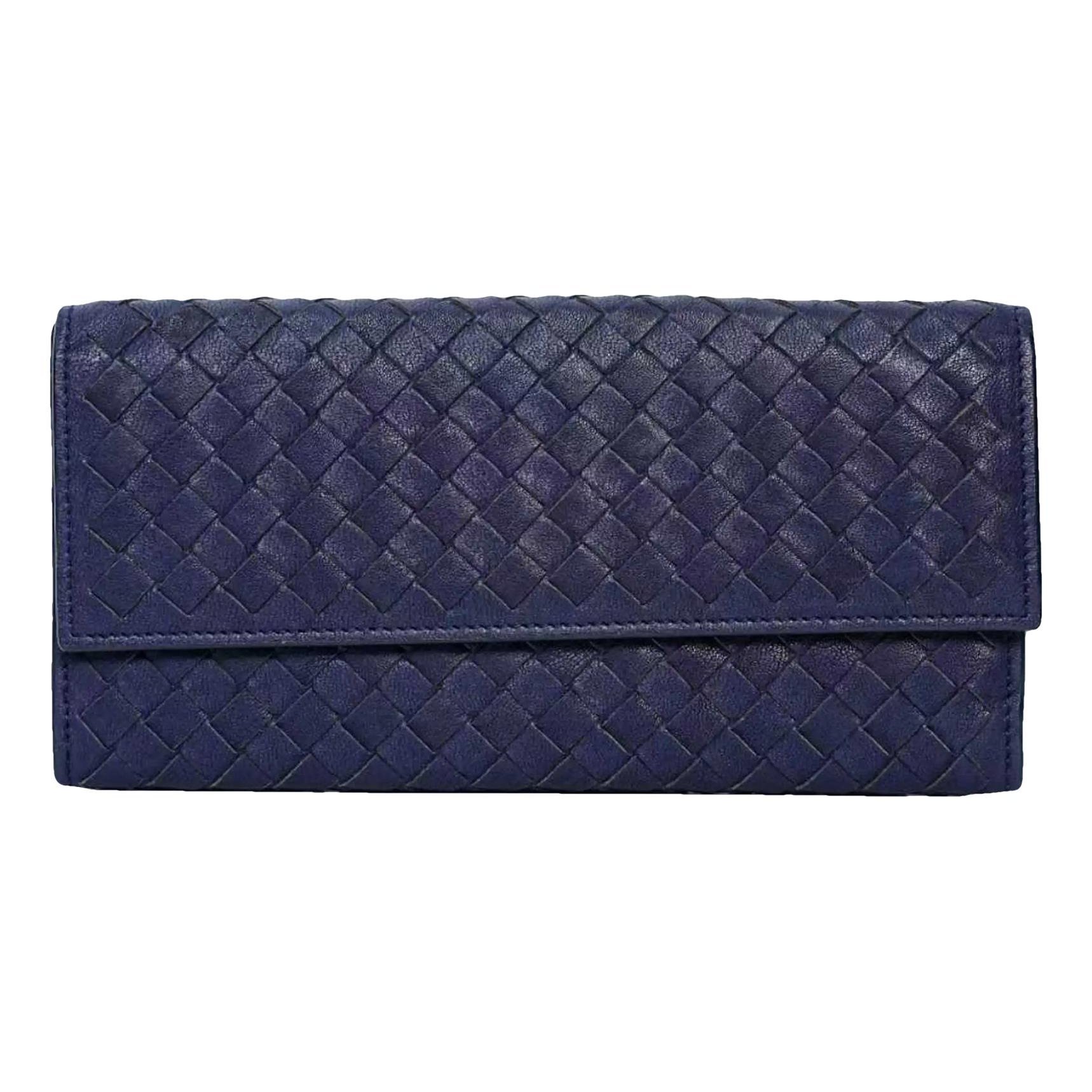Leather clutch bag