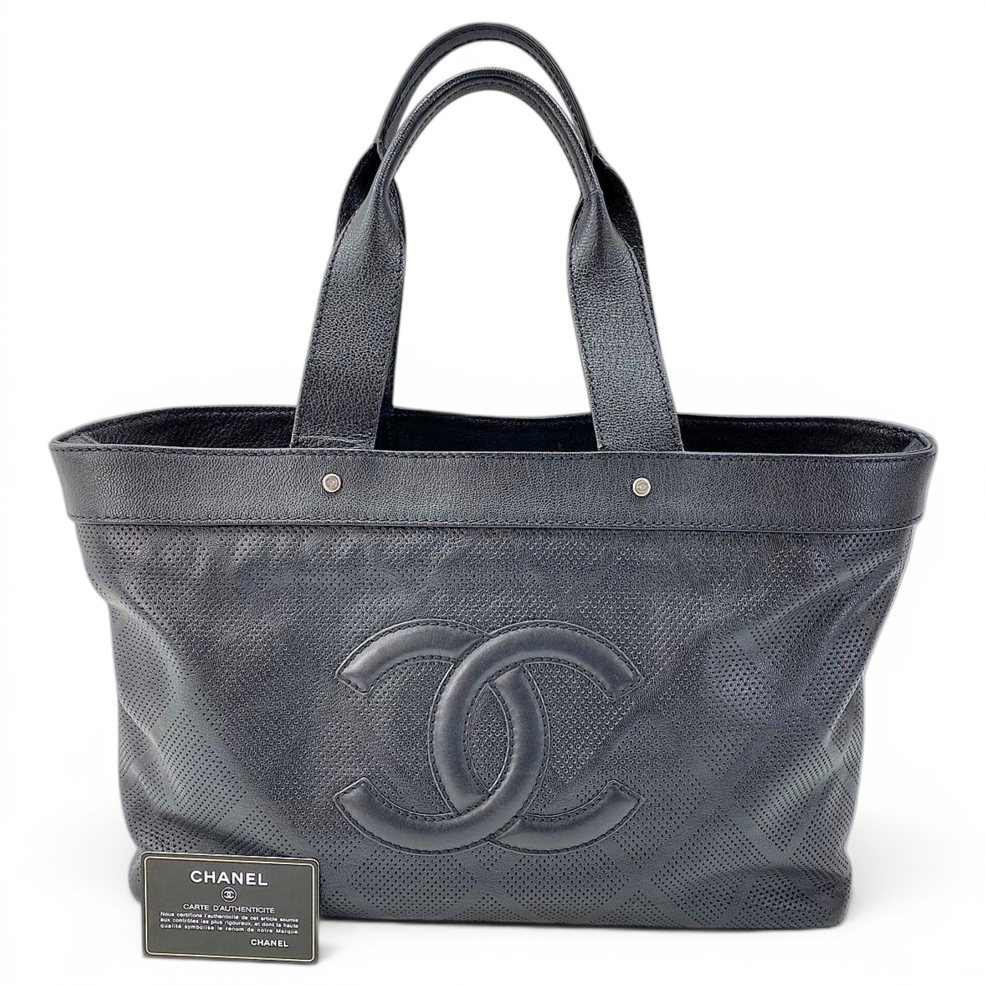 Leather tote