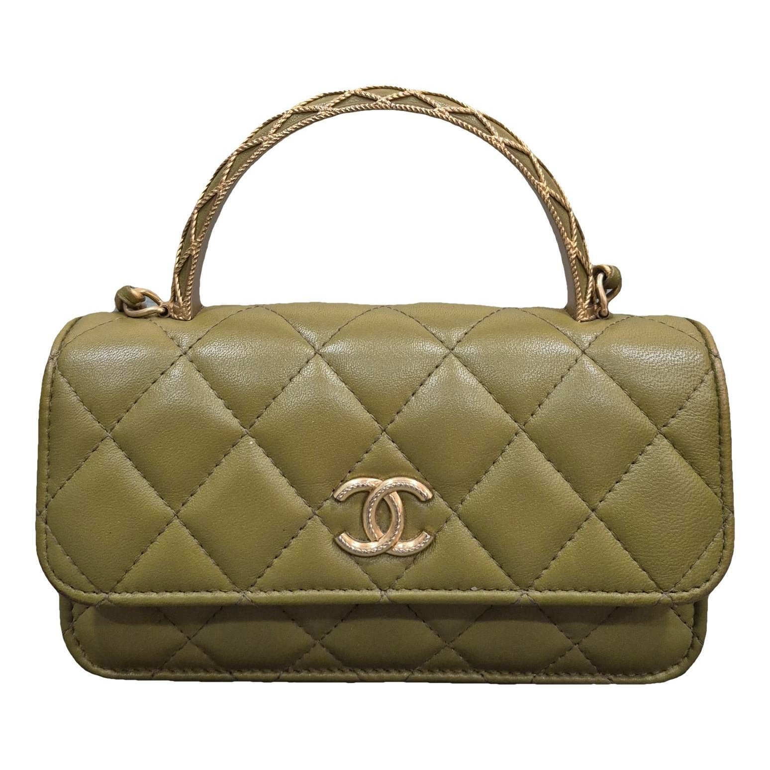 Leather handbag