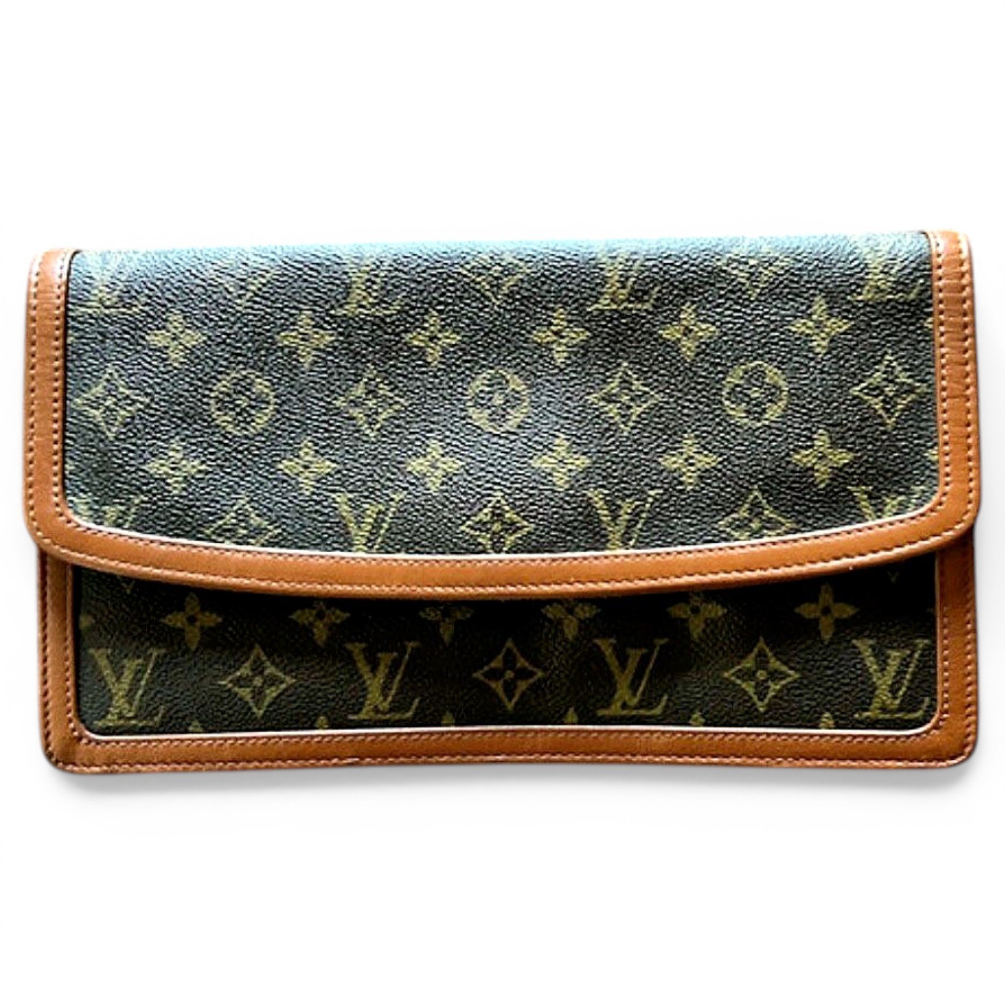 Leather clutch bag