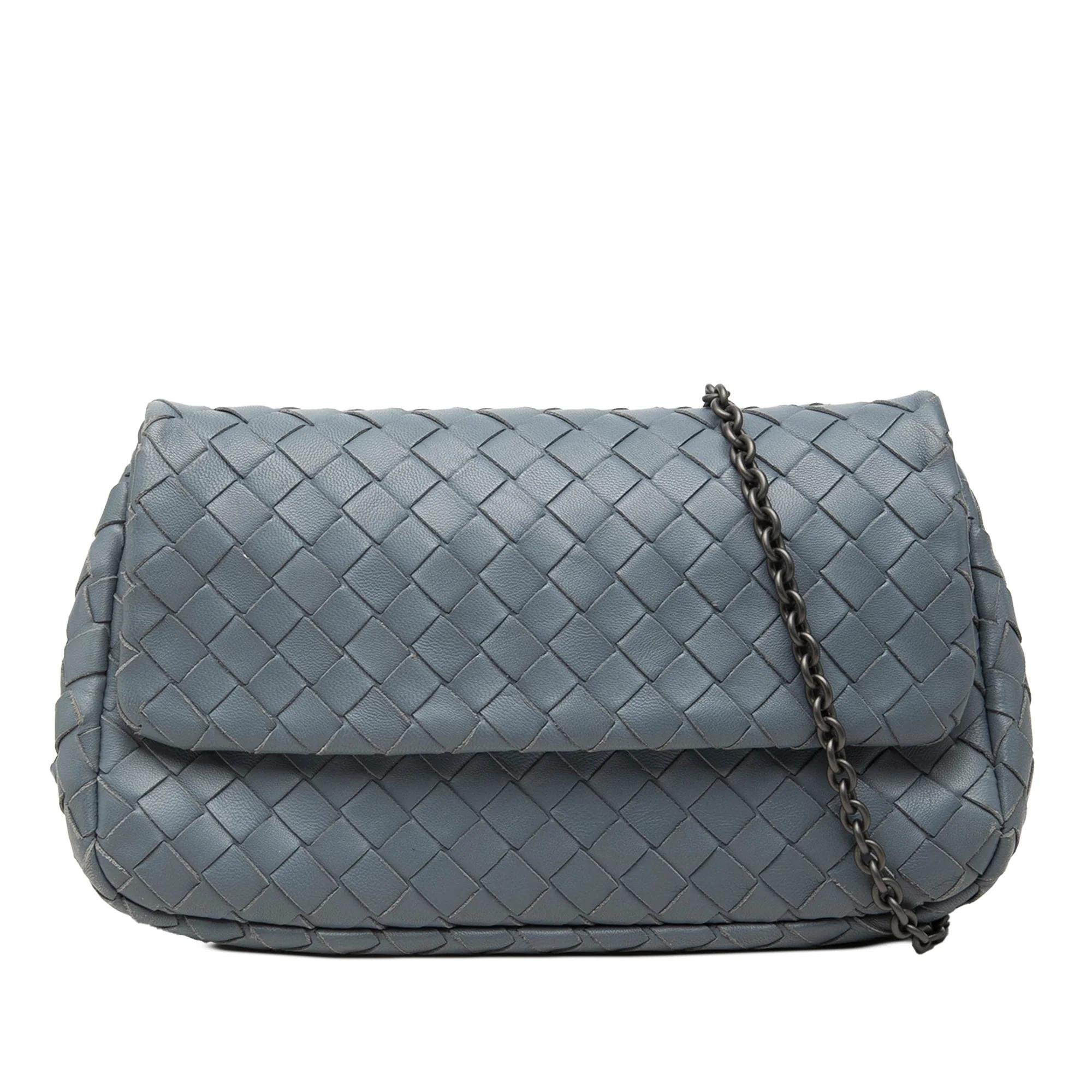 Veneta leather handbag