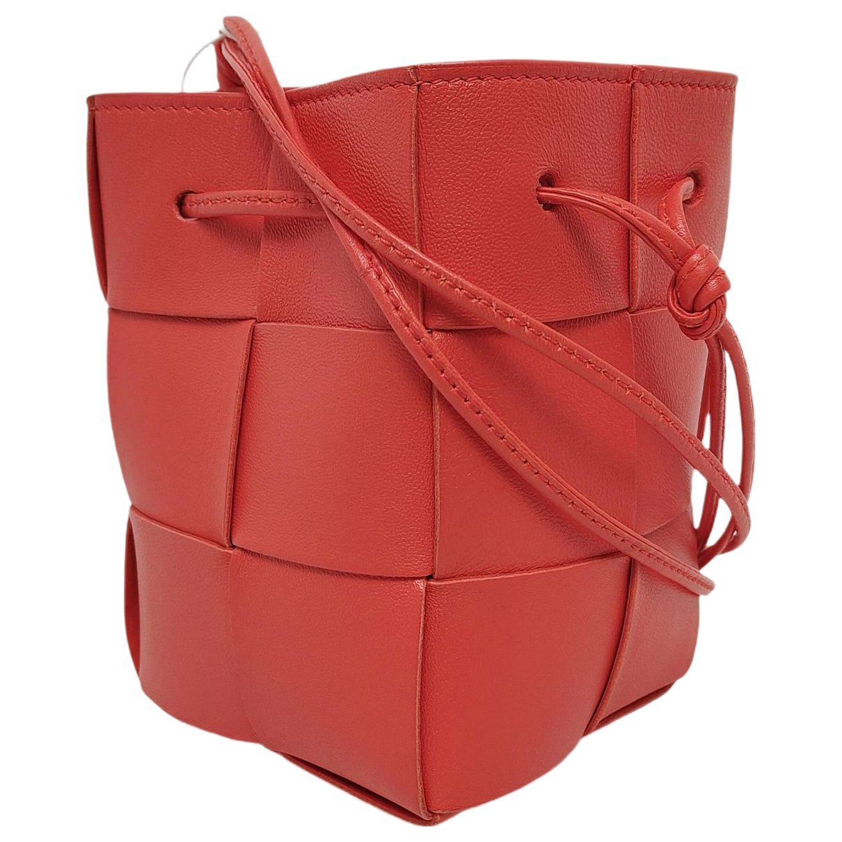 Cassette Bucket leather crossbody bag