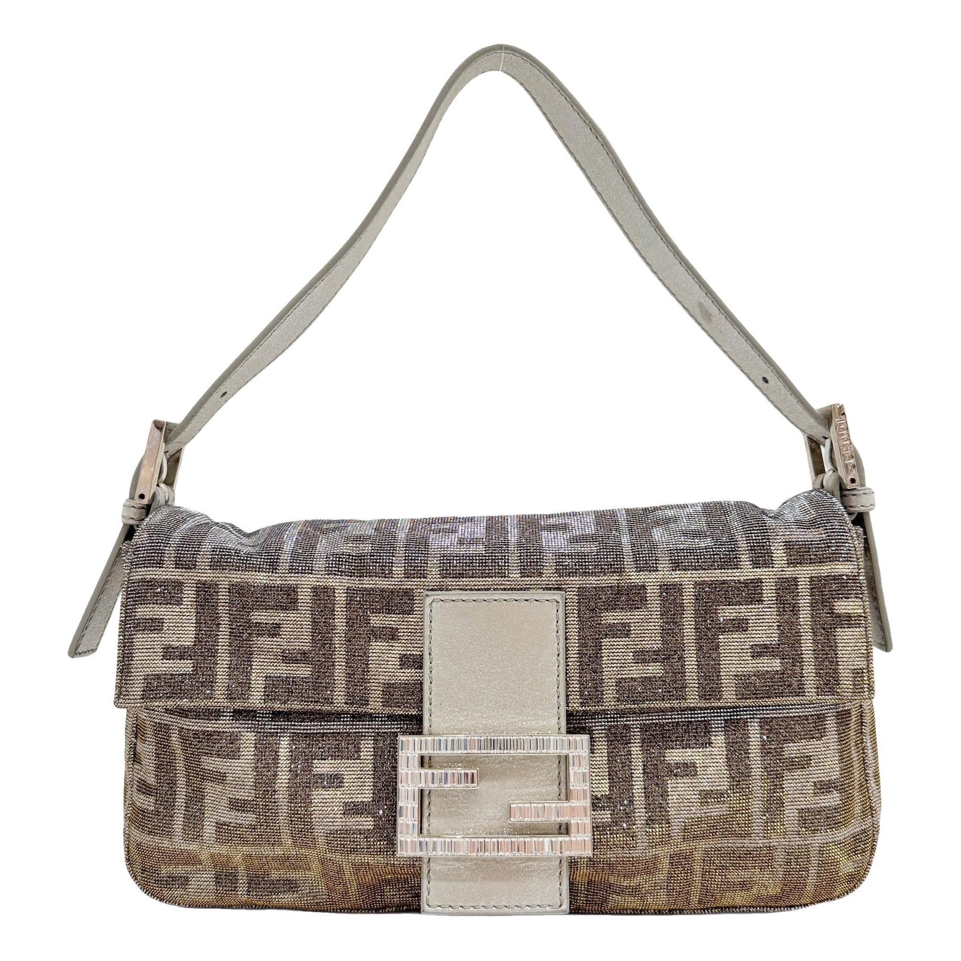 Baguette cloth handbag