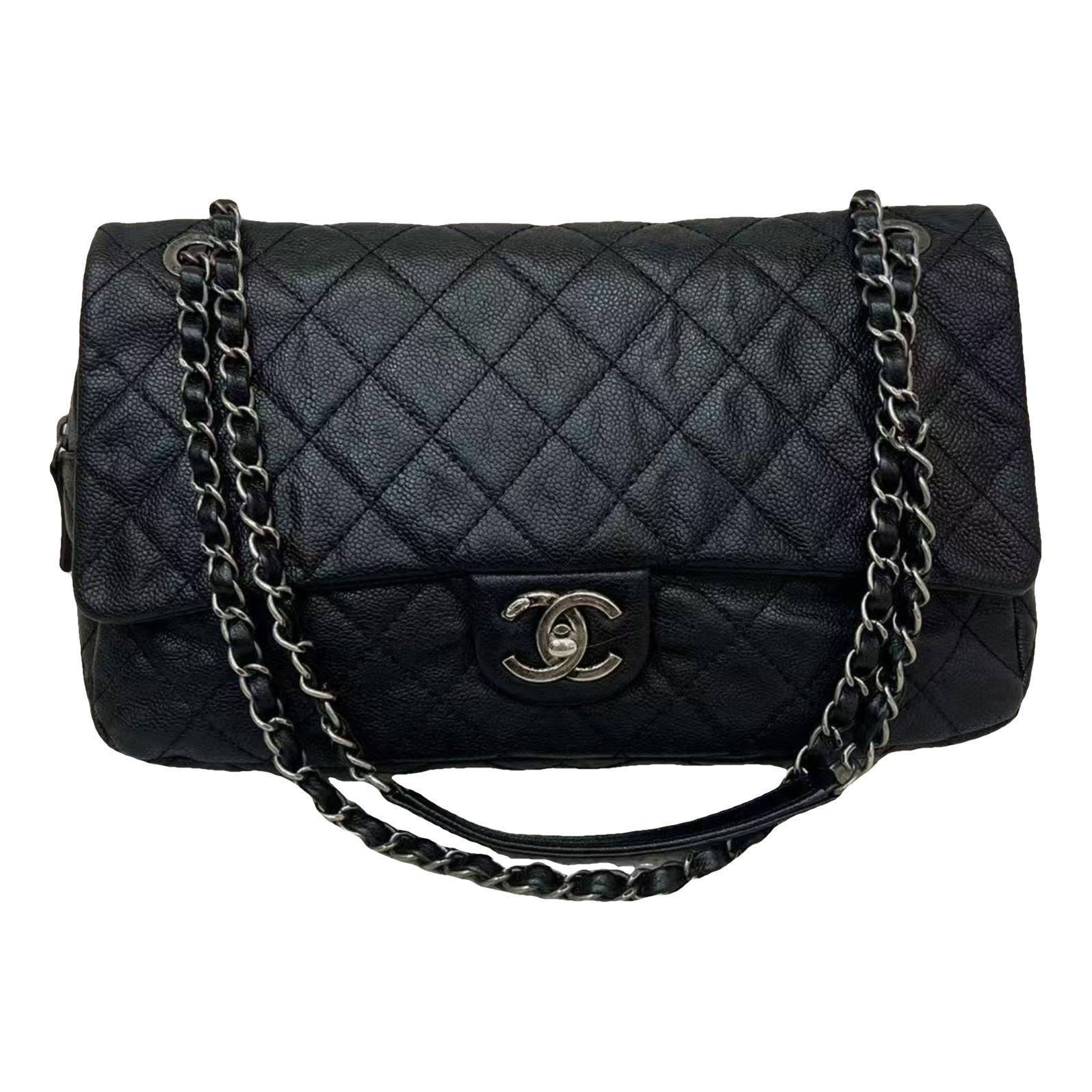 Timeless/Classique leather crossbody bag