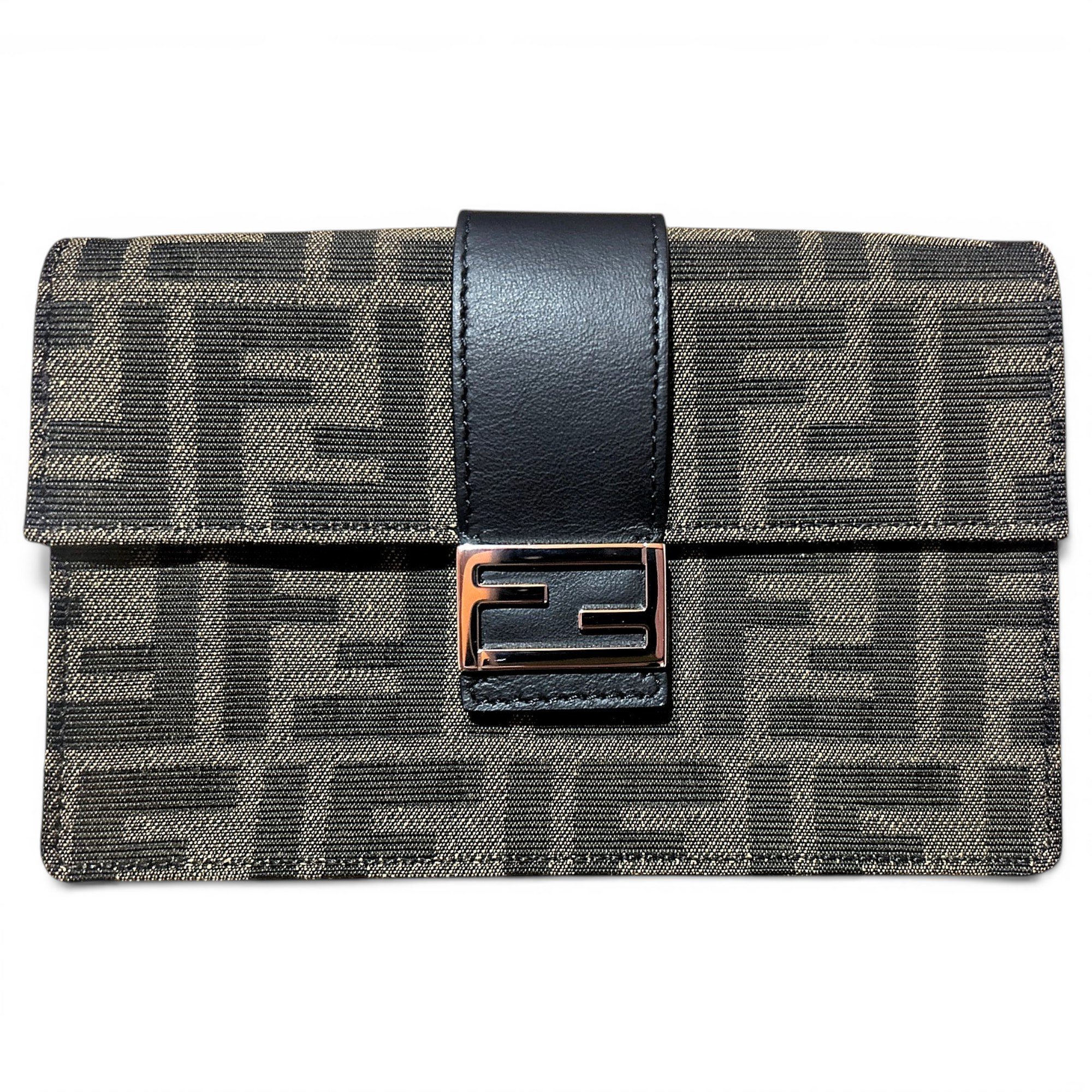Baguette cloth crossbody bag