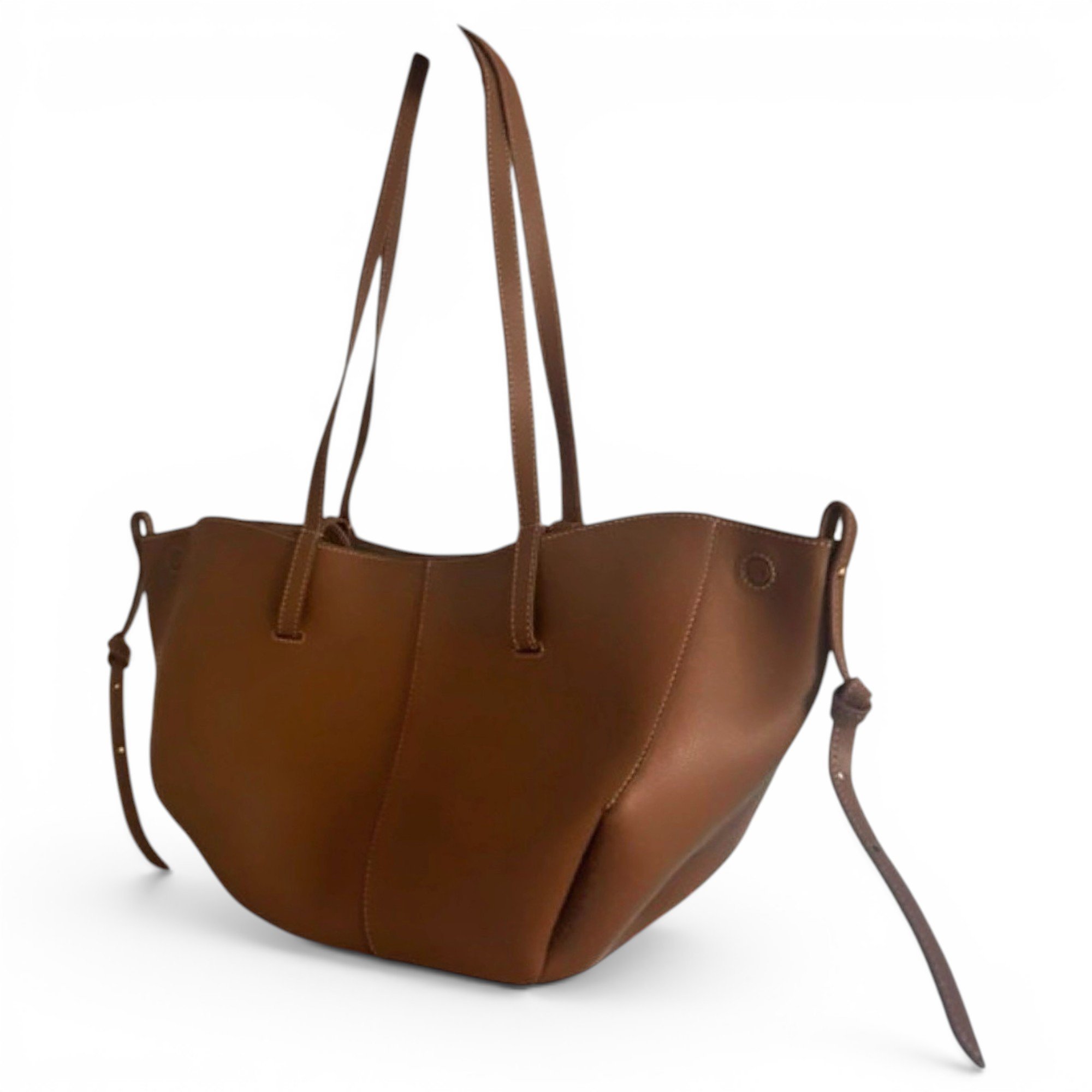 Leather tote