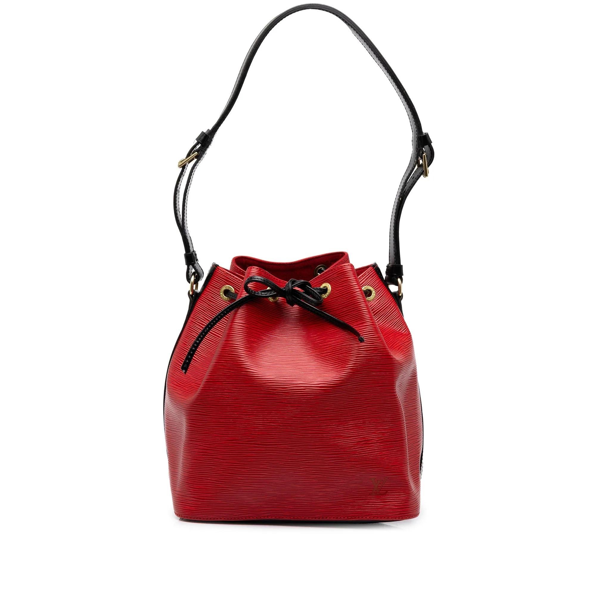 Bucket leather handbag