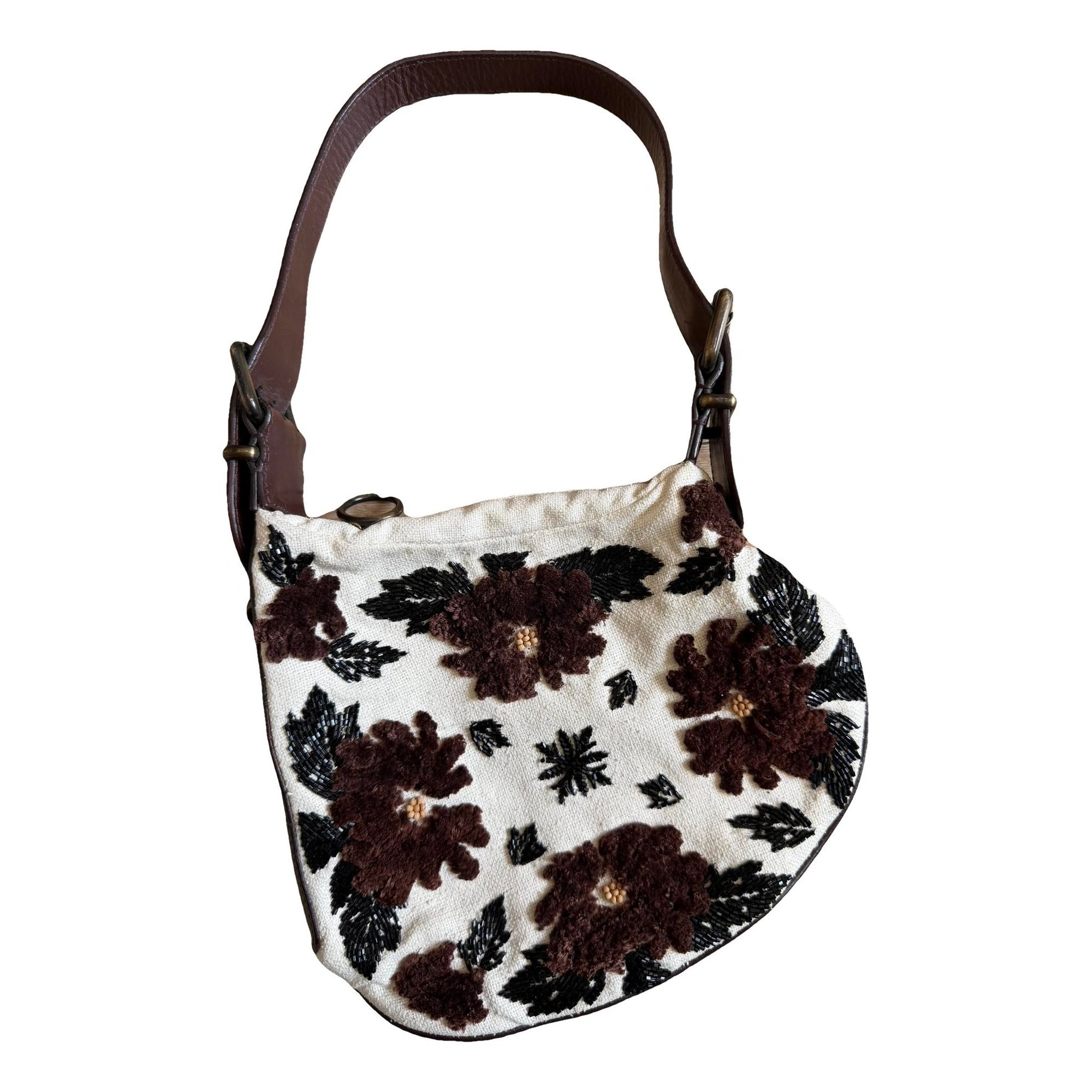 Oyster handbag