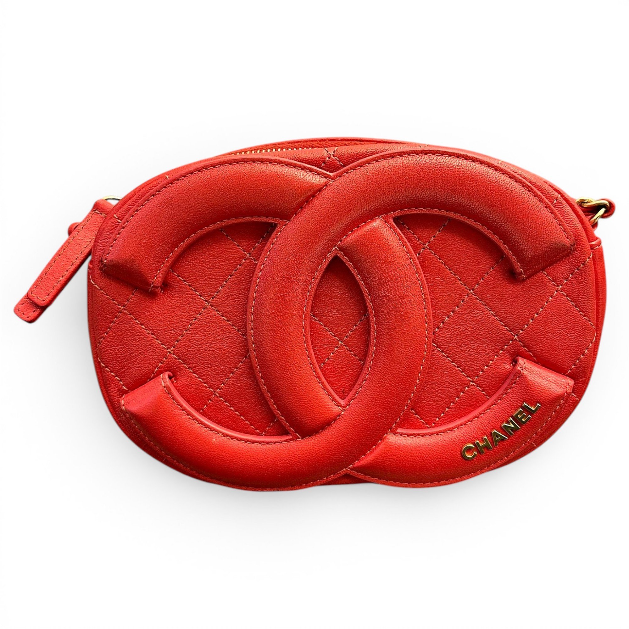 CC Filigree leather crossbody bag