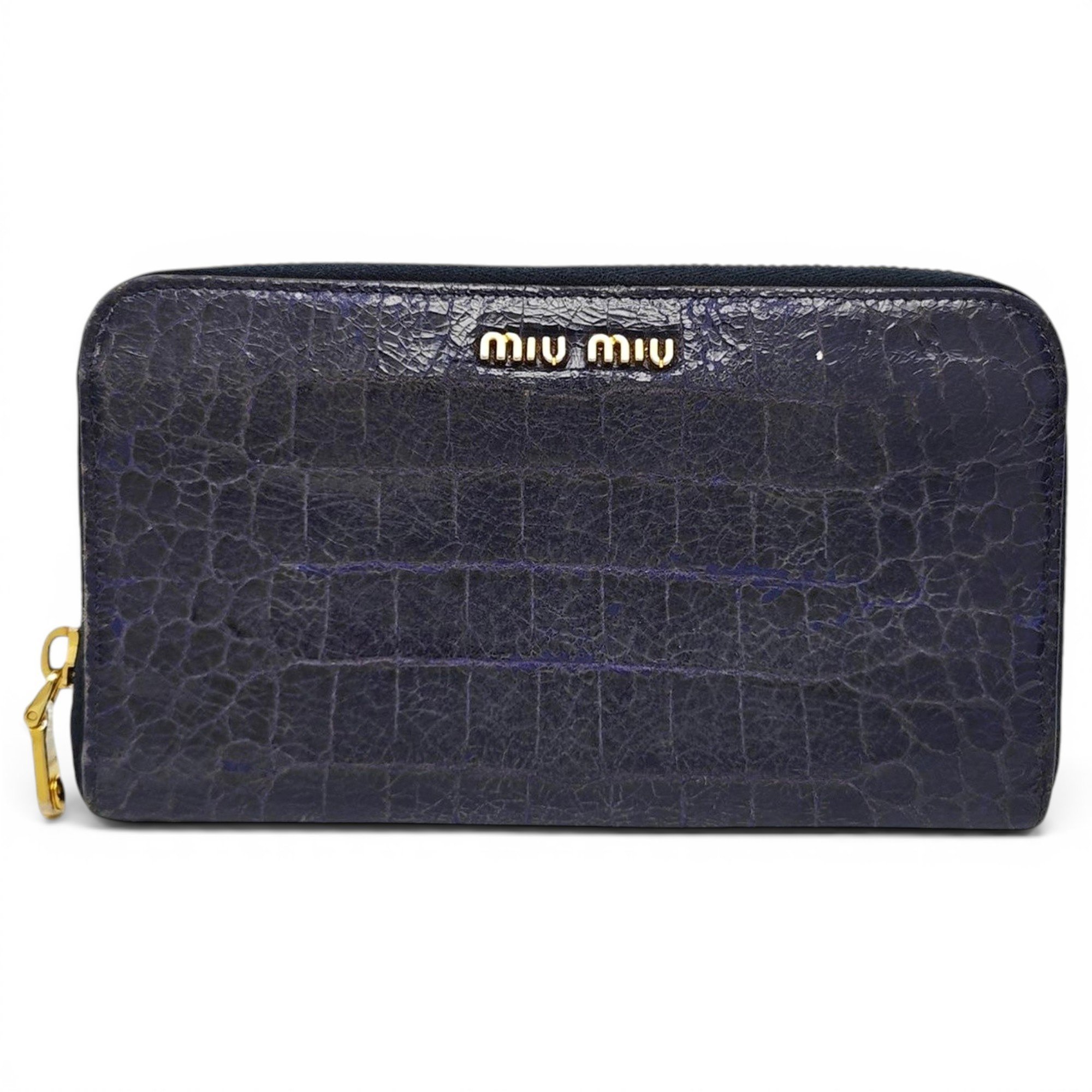 Patent leather handbag