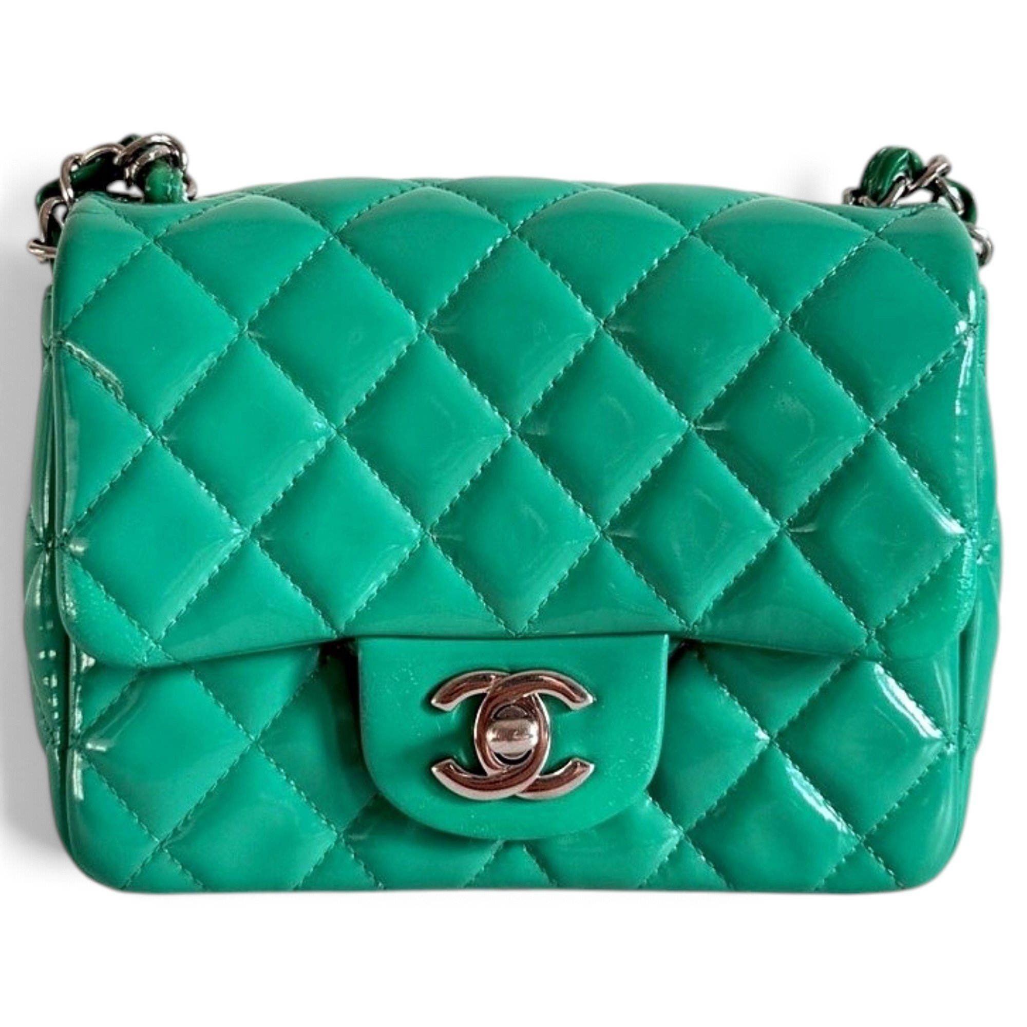 Timeless/Classique patent leather handbag