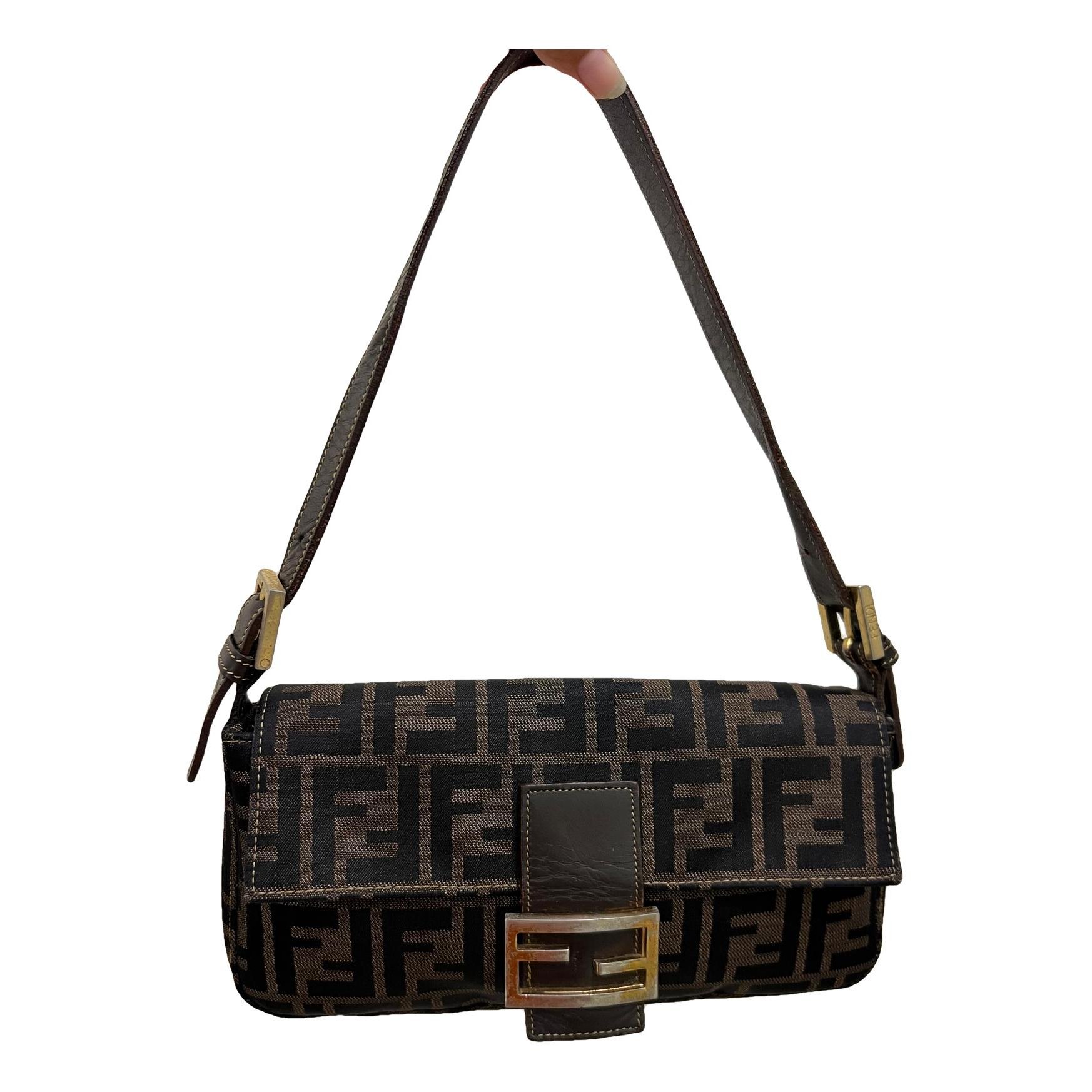 Baguette cloth handbag
