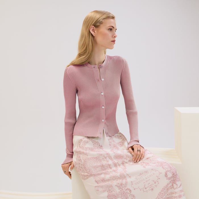 Rose Pâle Buttoned Cardigan