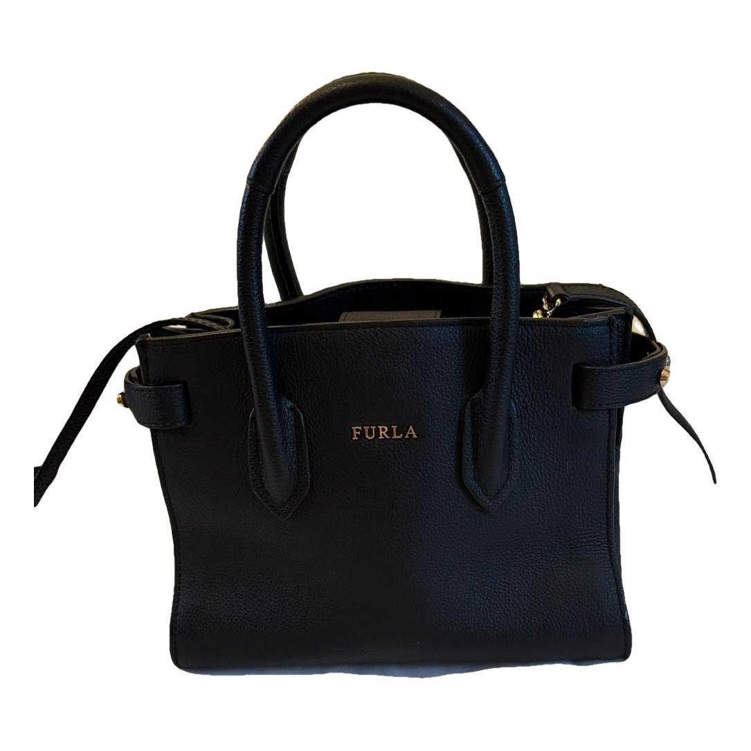 Leather tote