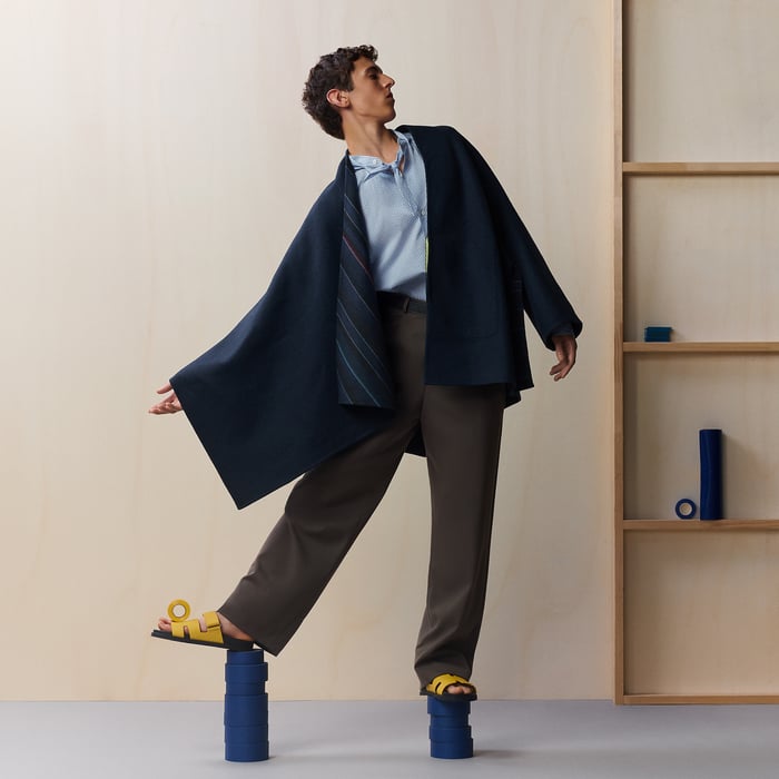 Cold Colors Single-sleeved Reversible Cape