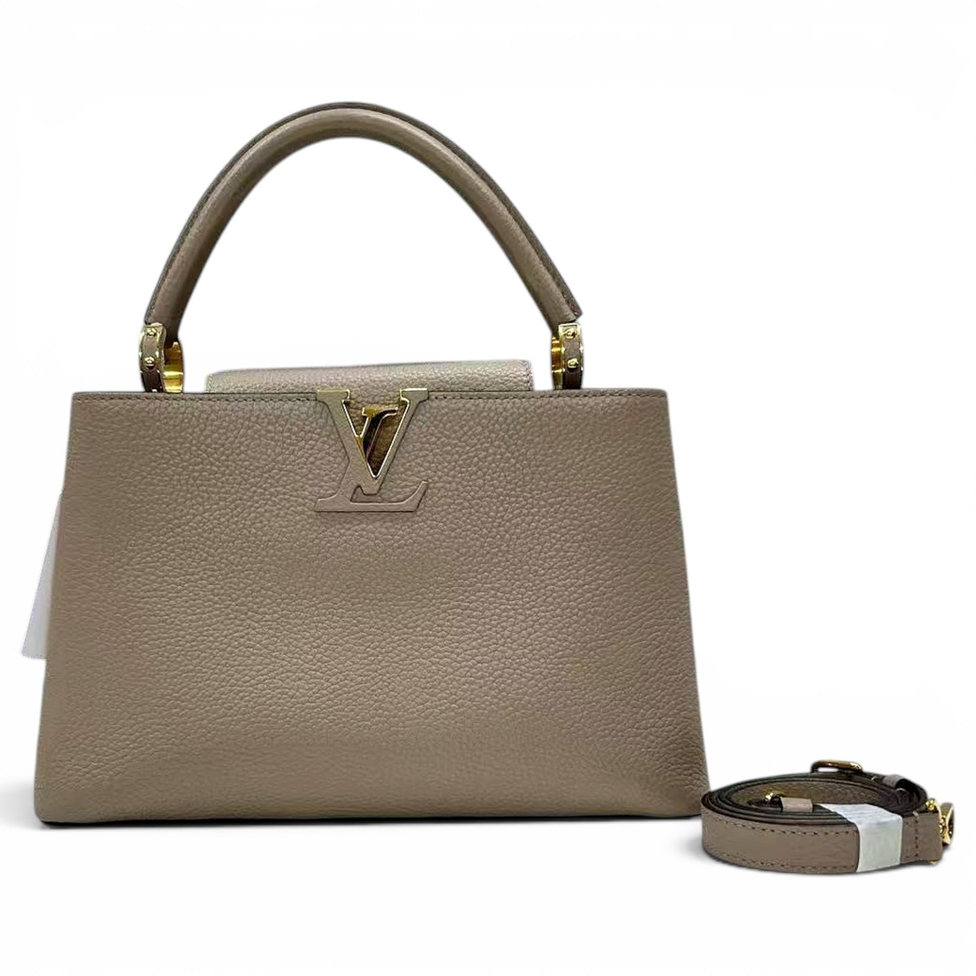 Capucines leather handbag