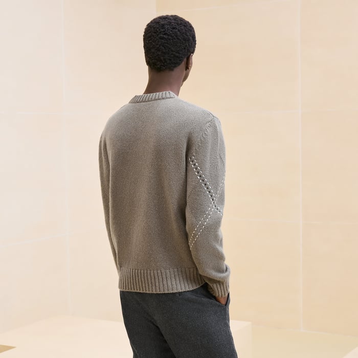 Tourbe Cashmere "Argyle Brode Cuir" V-neck Sweater