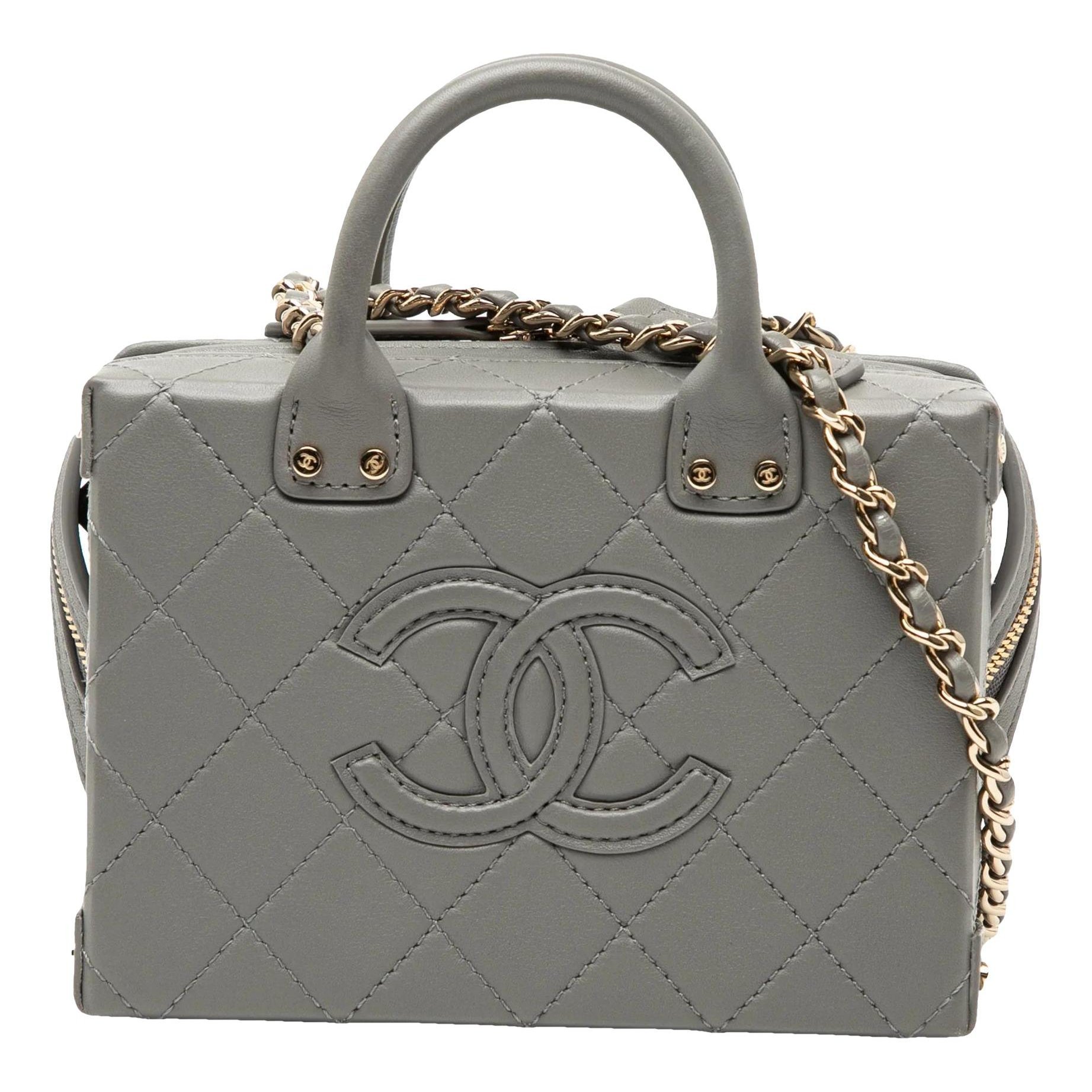 Vanity leather handbag
