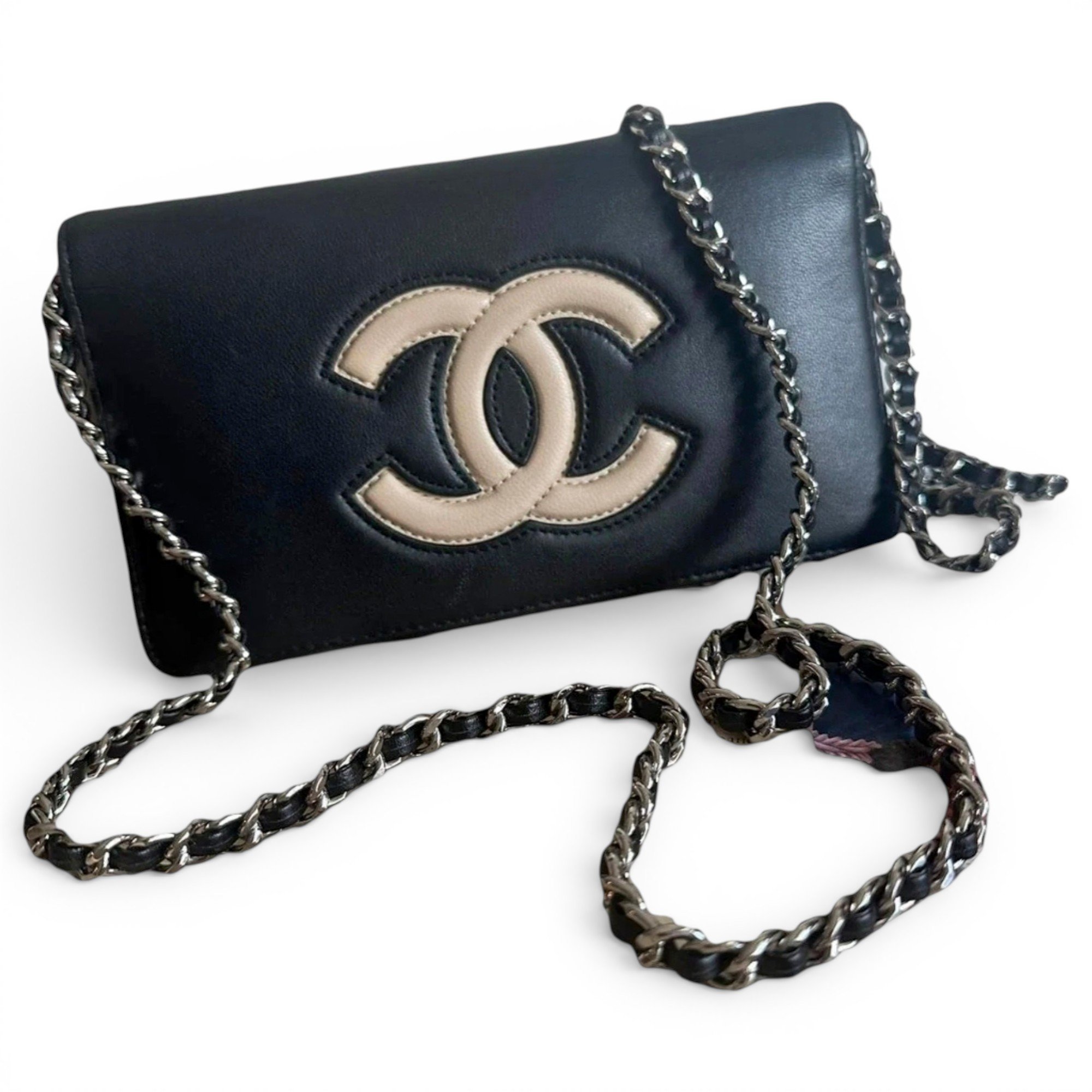 Leather bag