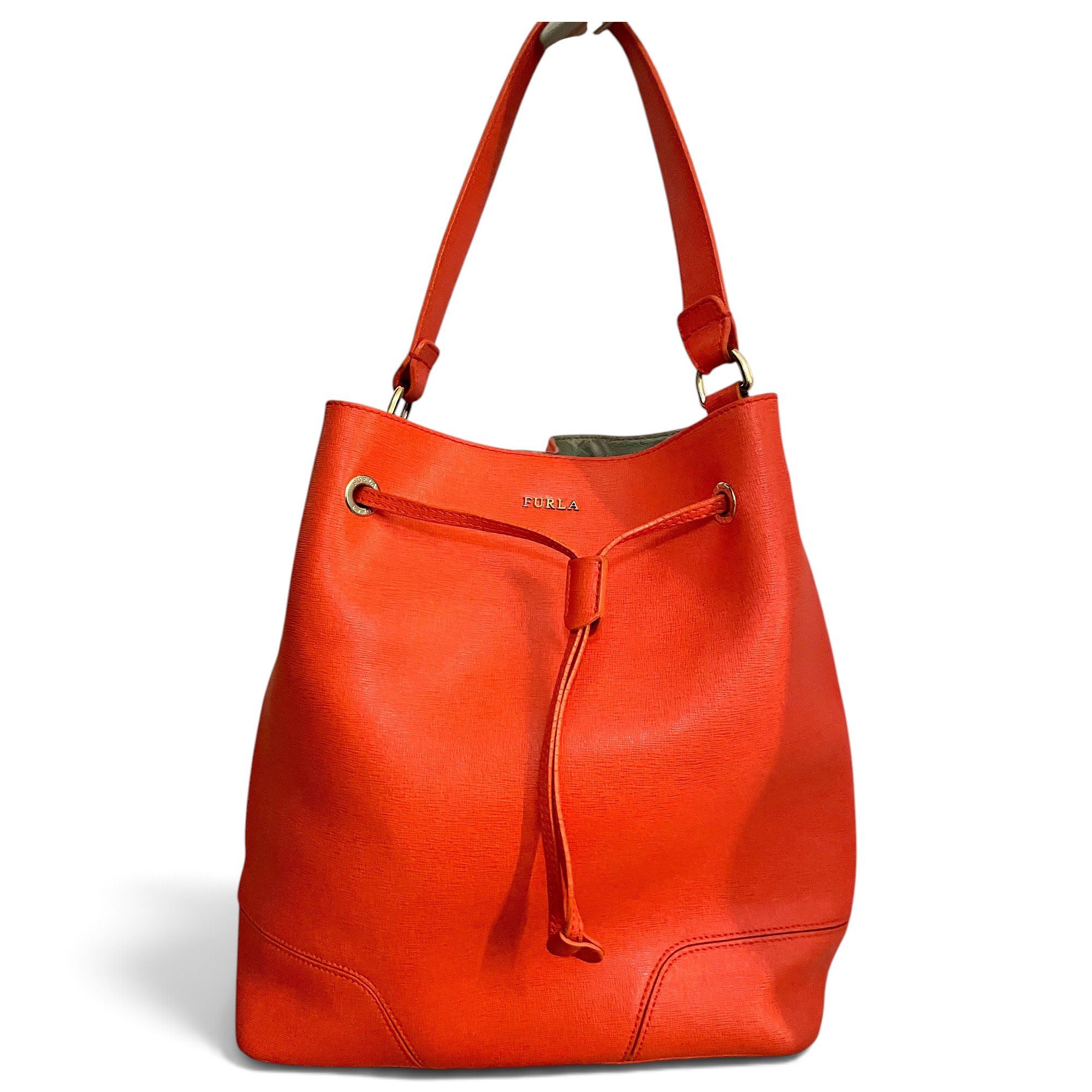 Leather handbag