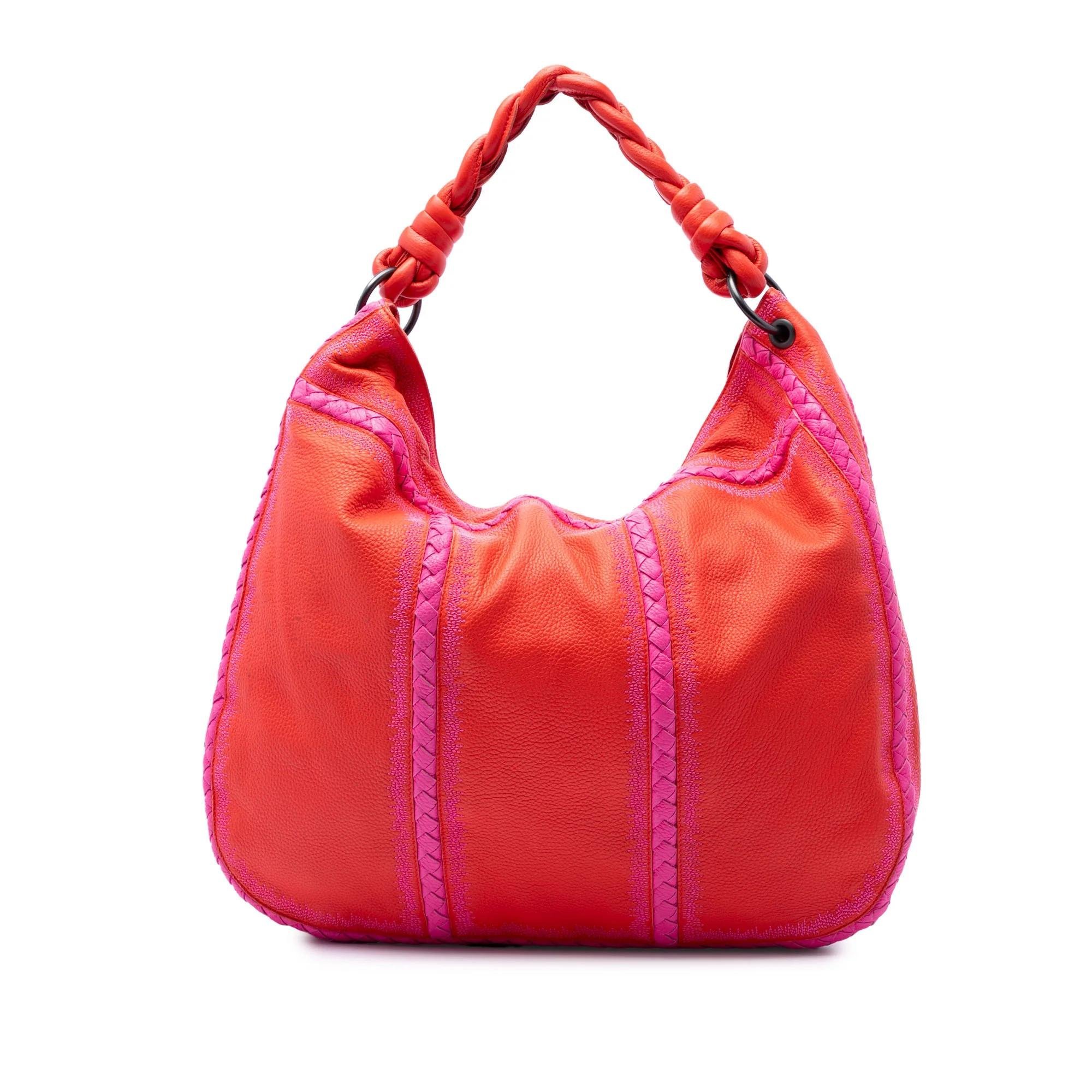 Veneta leather handbag