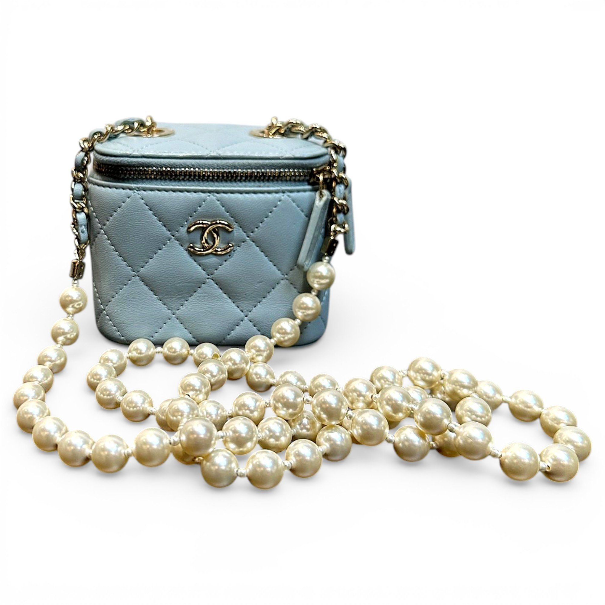 Trendy CC Vanity leather handbag