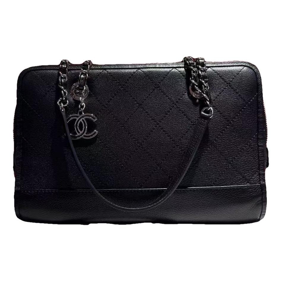 Leather handbag